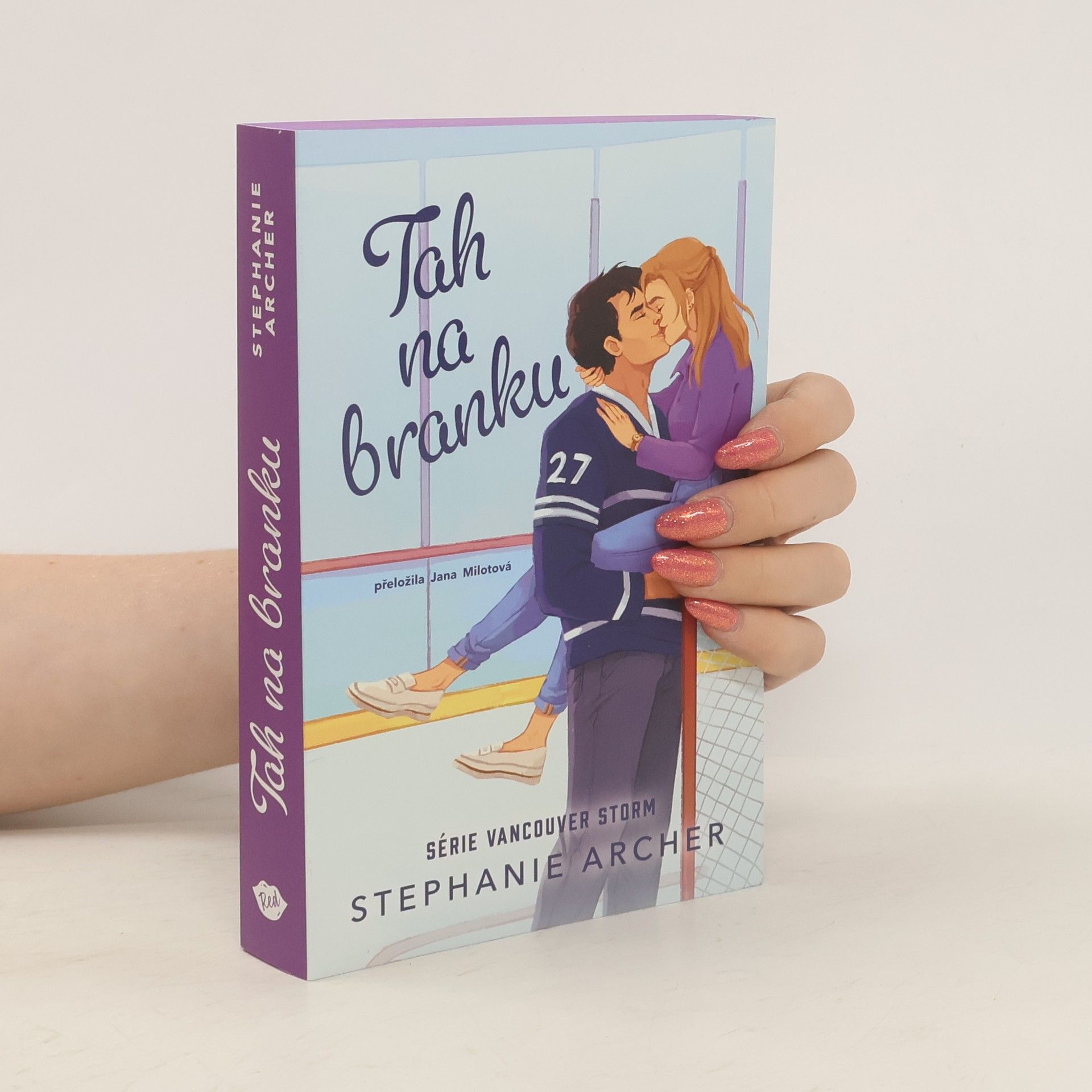 Stephanie Archer Tah na branku