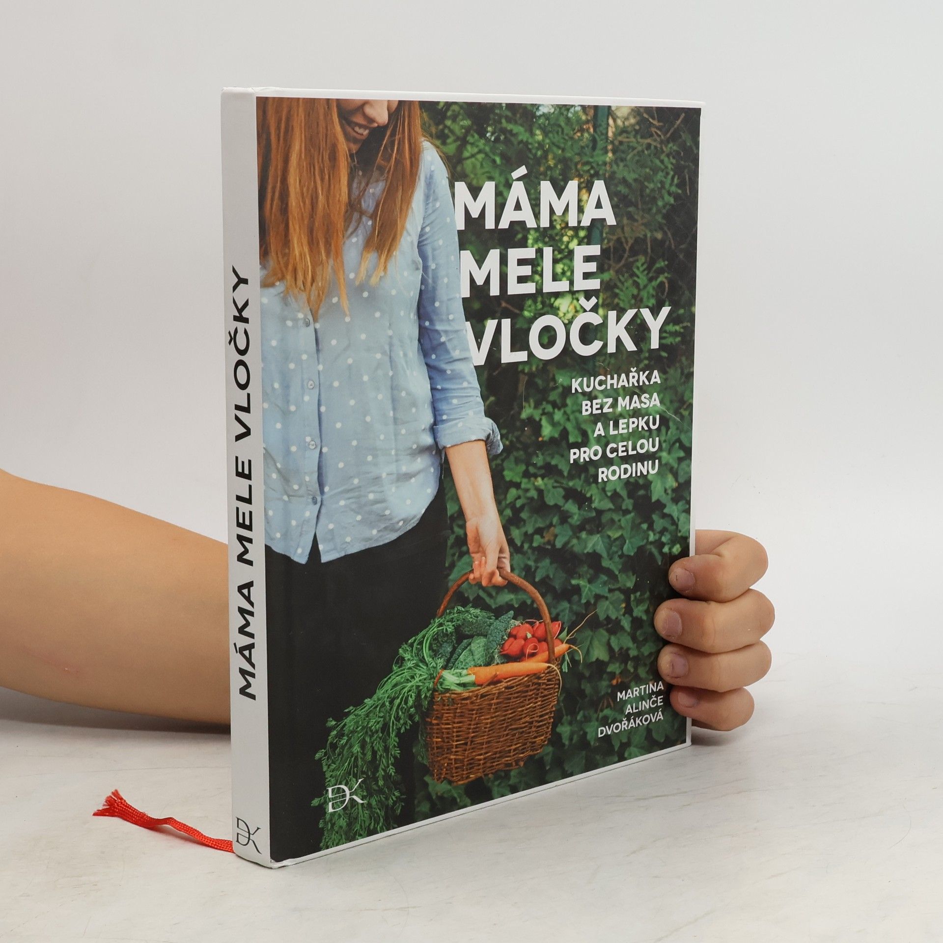 Martina Alinče Dvořáková Máma mele vločky