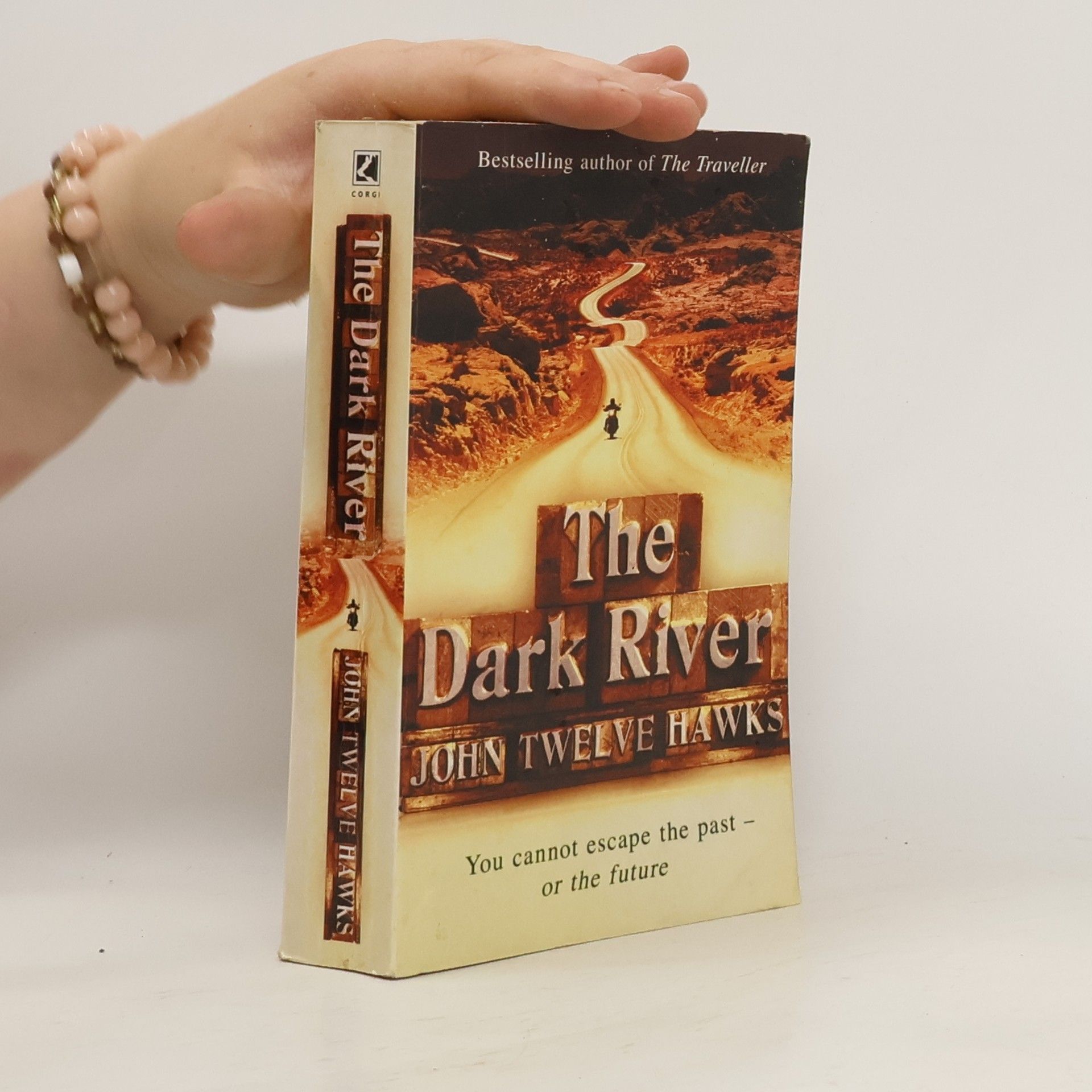 John Twelve Hawks The dark river