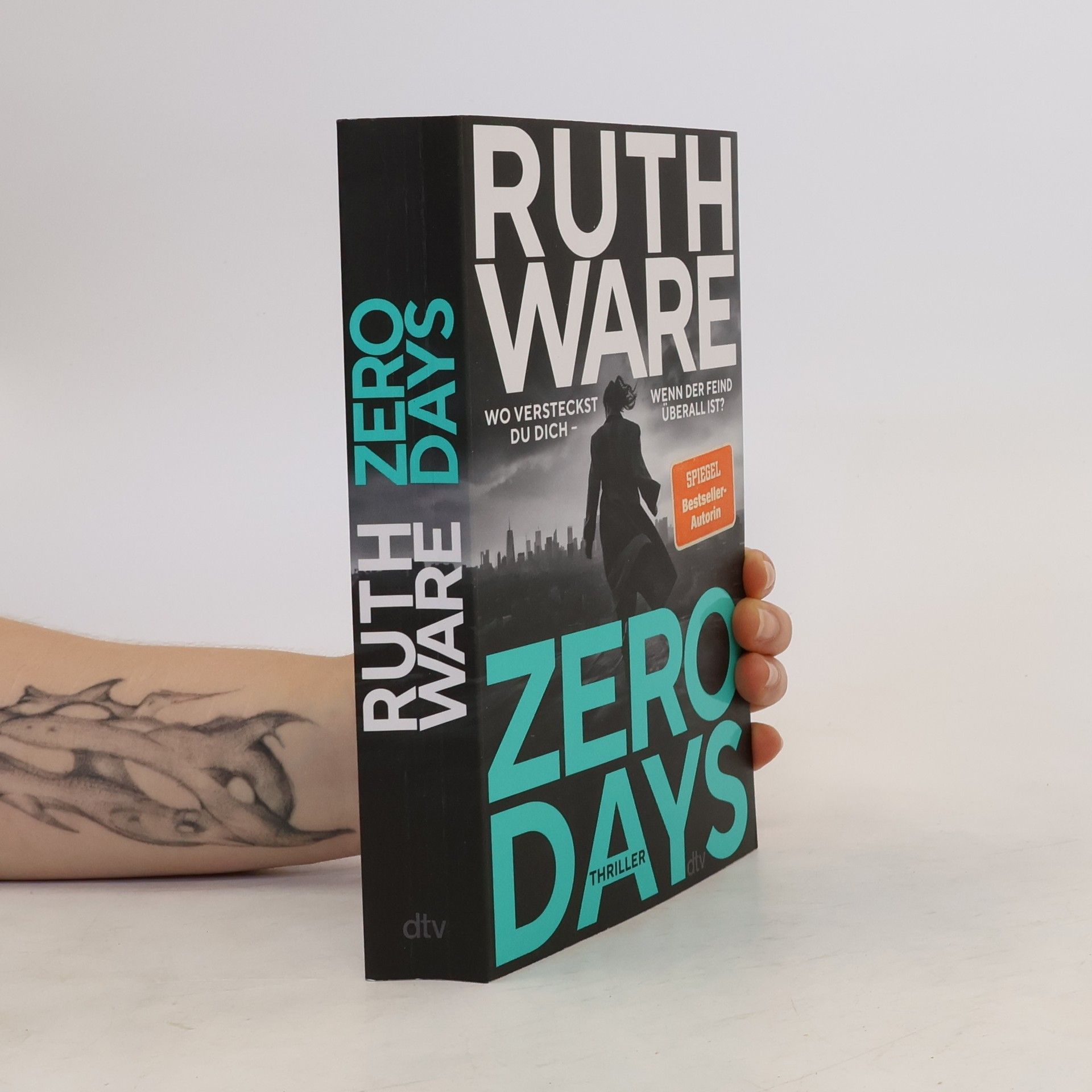 Ruth Ware Zero days