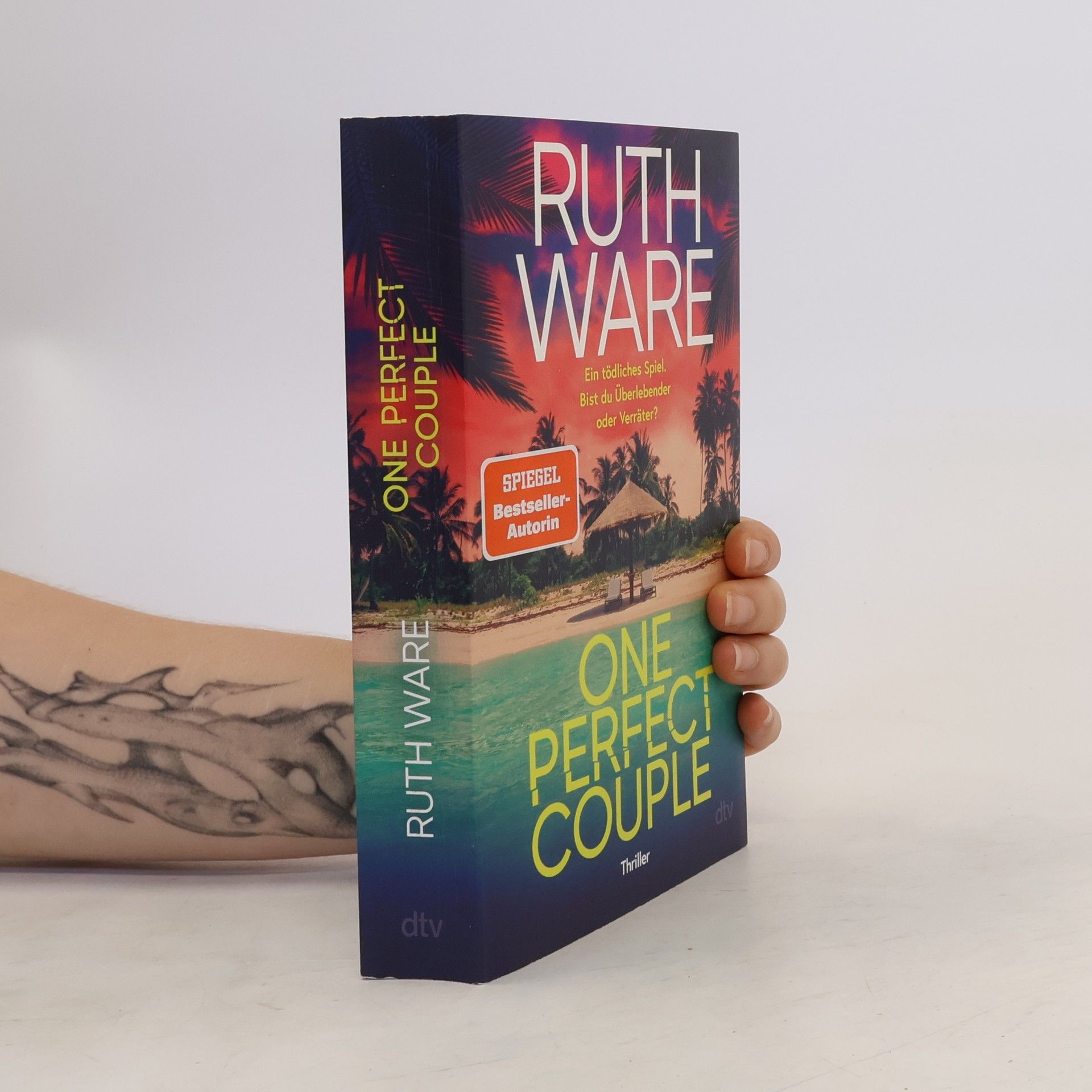 Ruth Ware One Perfect Couple