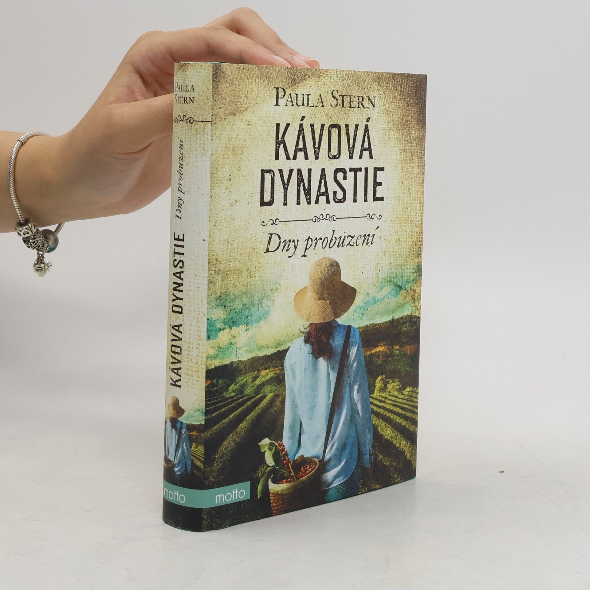 Paula Stern Kávová dynastie. Dny probuzení