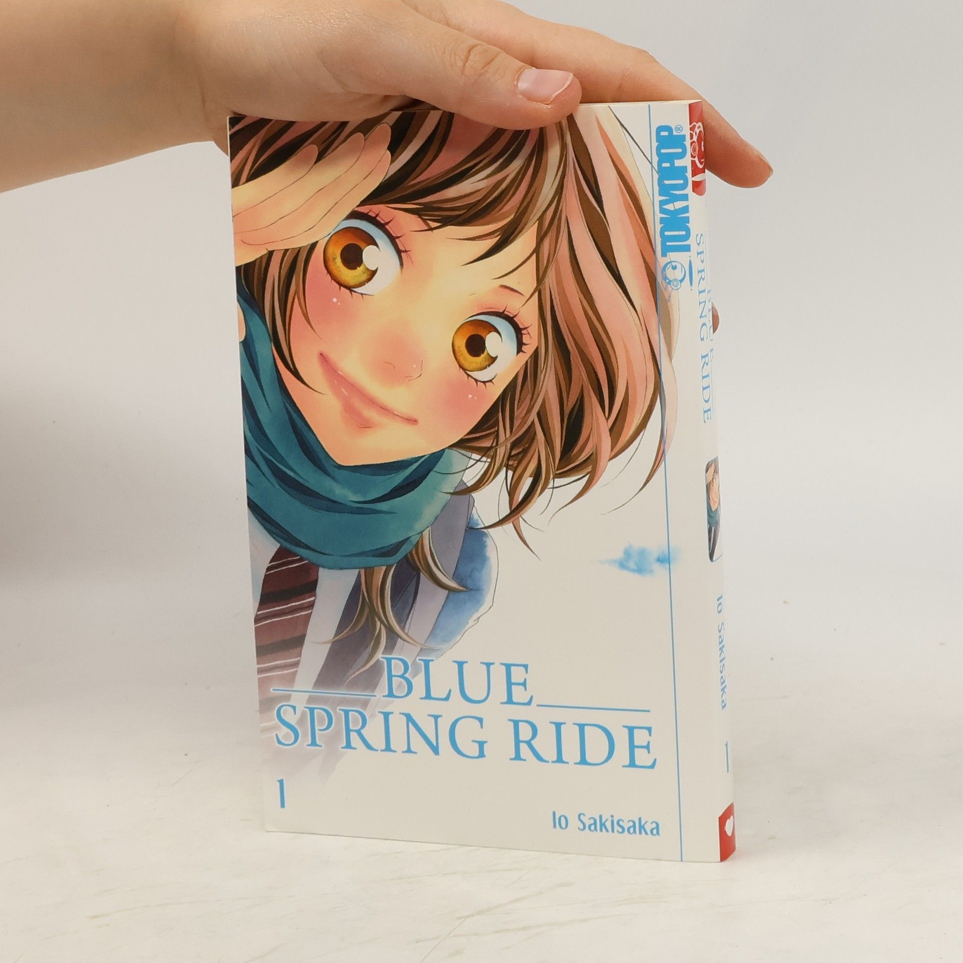 Io Sakisaka Blue spring ride 1