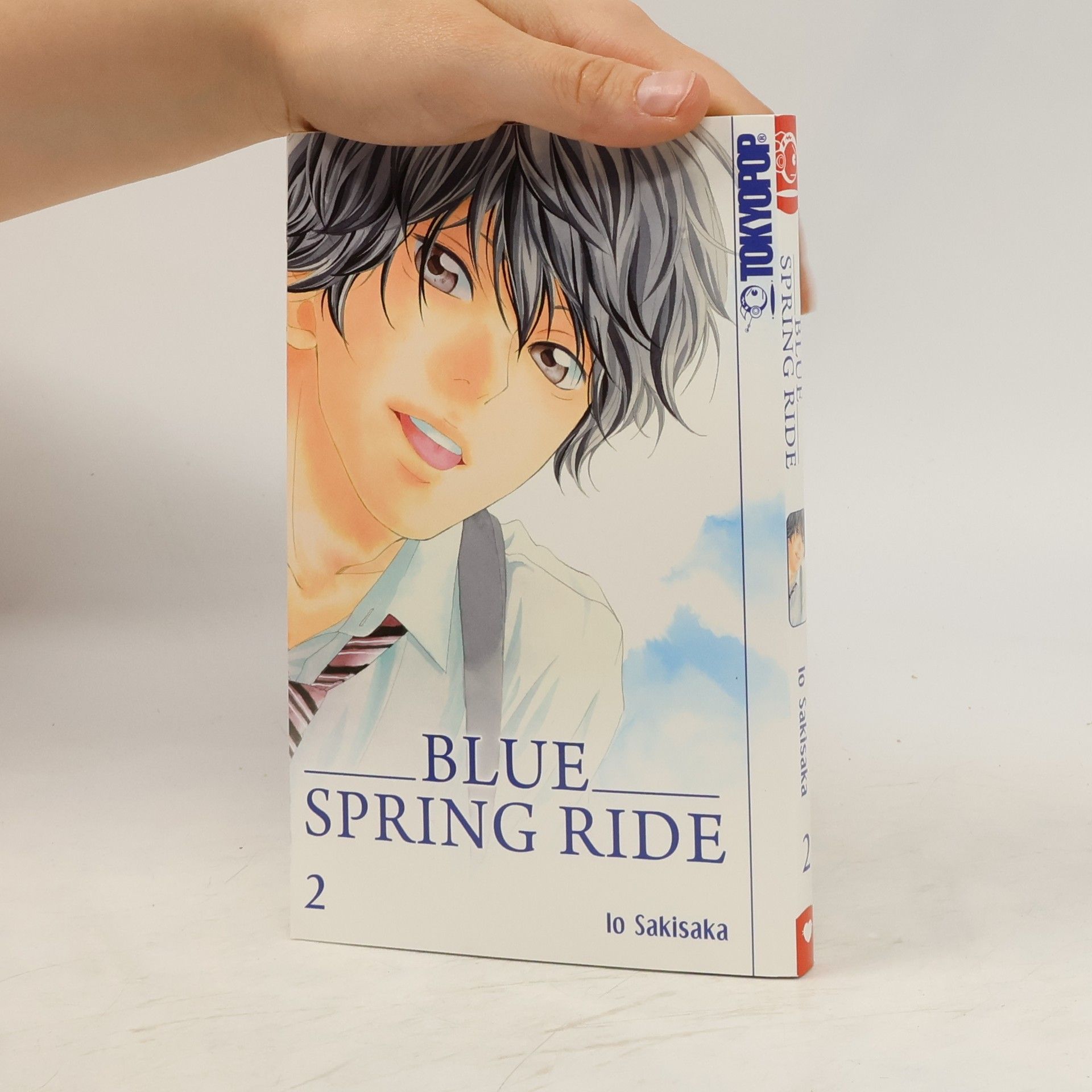 Io Sakisaka Blue spring ride 2