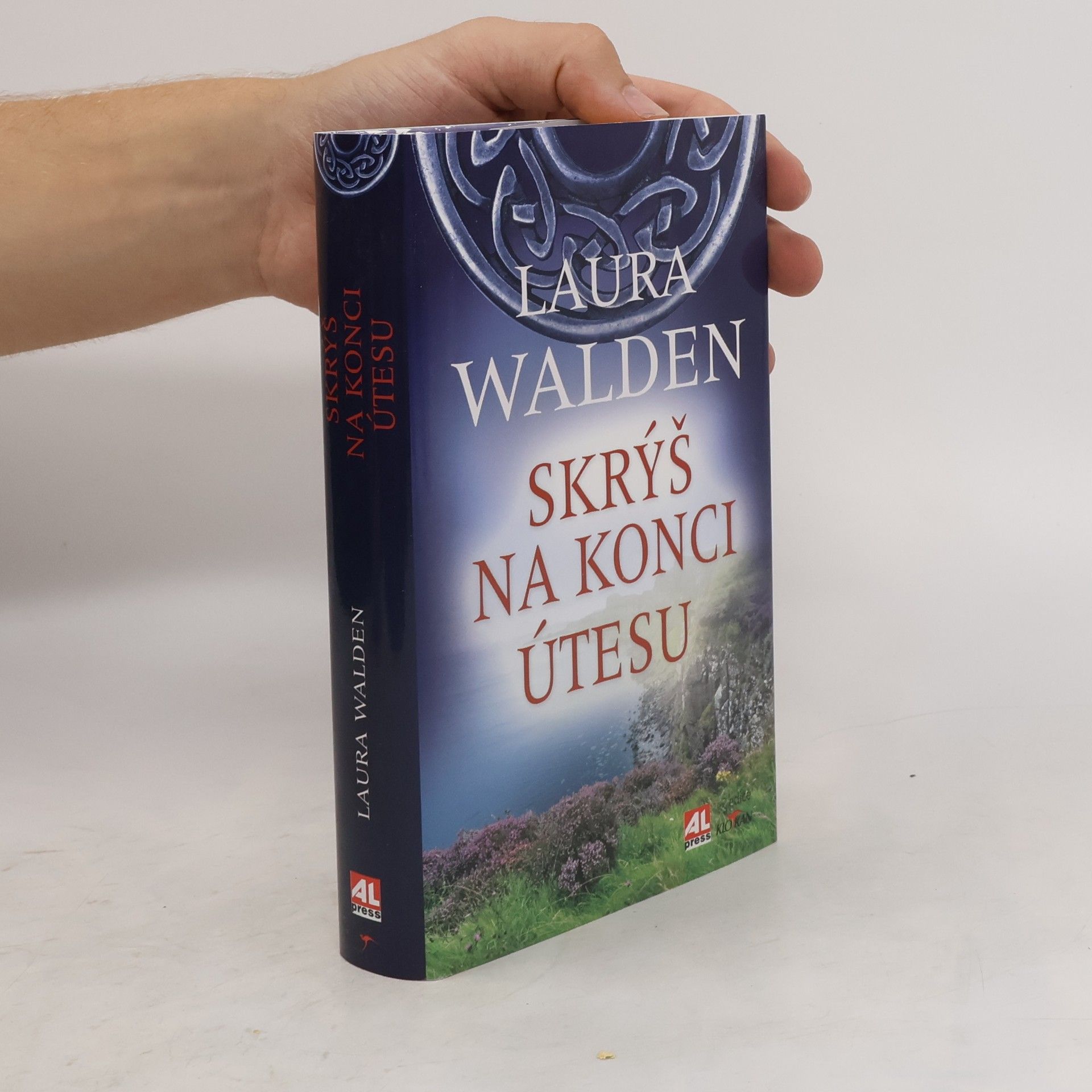 Laura Walden Skrýš na konci útesu