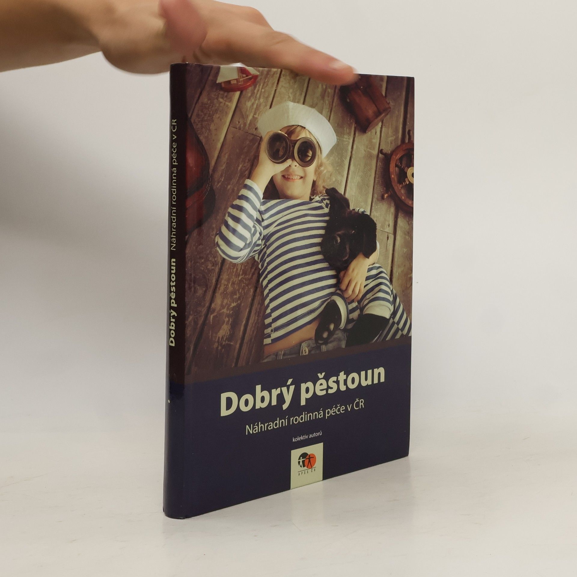 kolektiv Dobrý pěstoun - náhradní rodinná péče v ČR