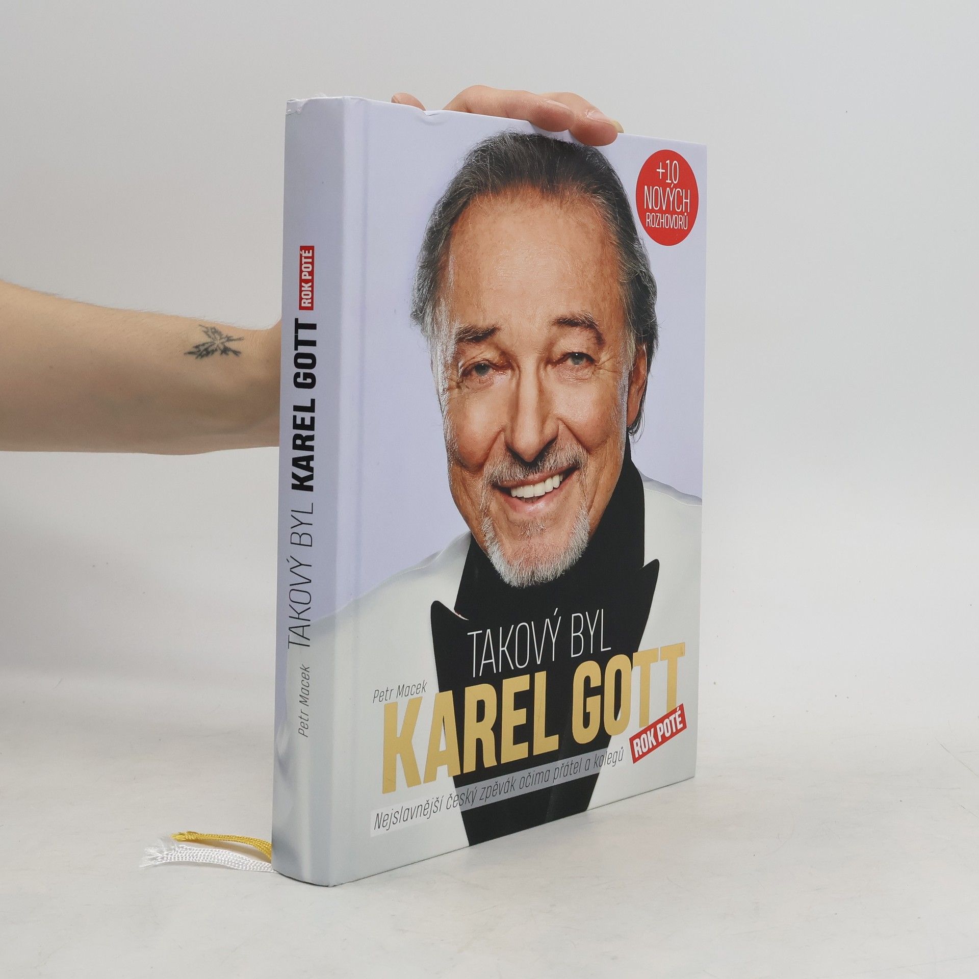 Petr Macek Takový byl Karel Gott: Rok poté