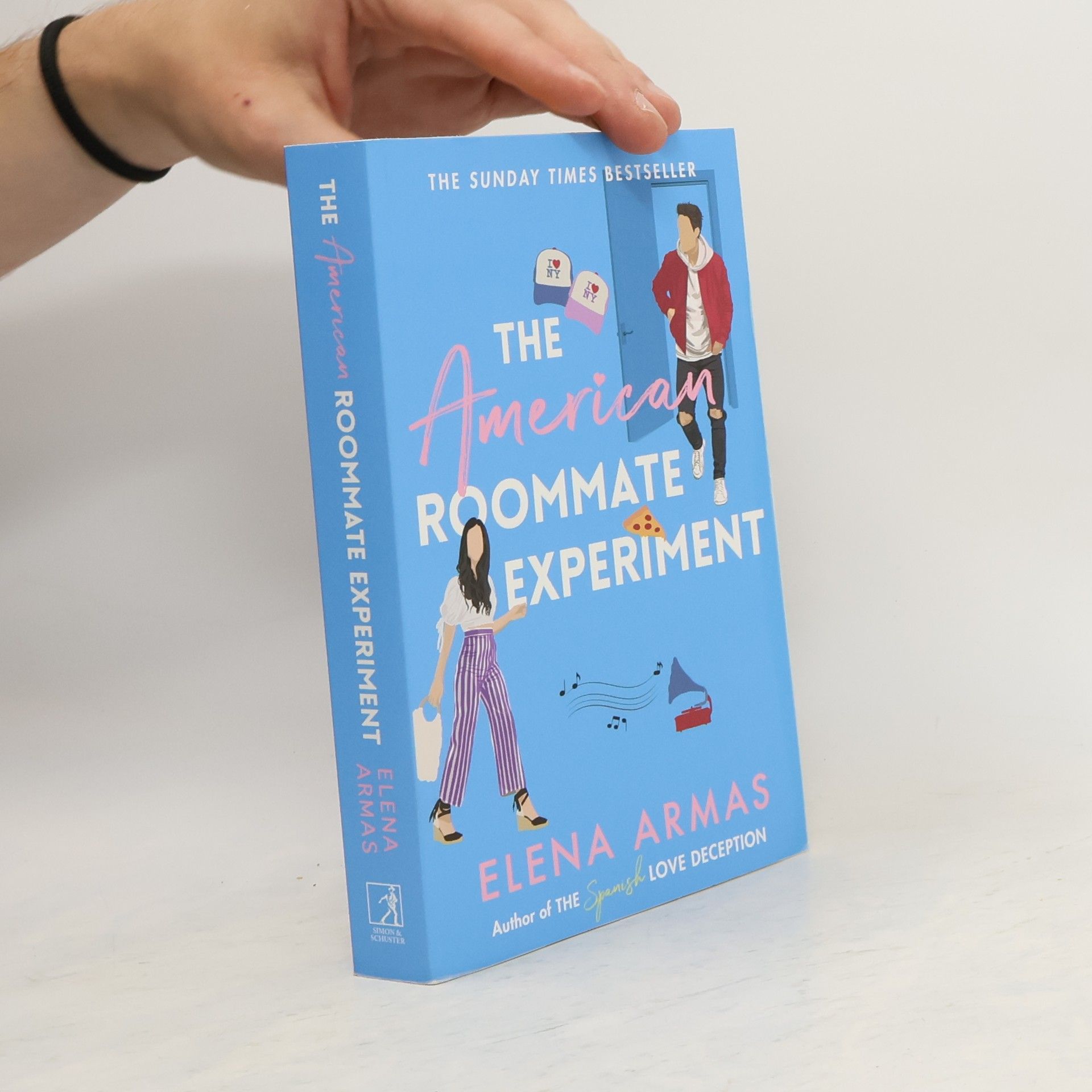 Elena Armas The American roommate experiment