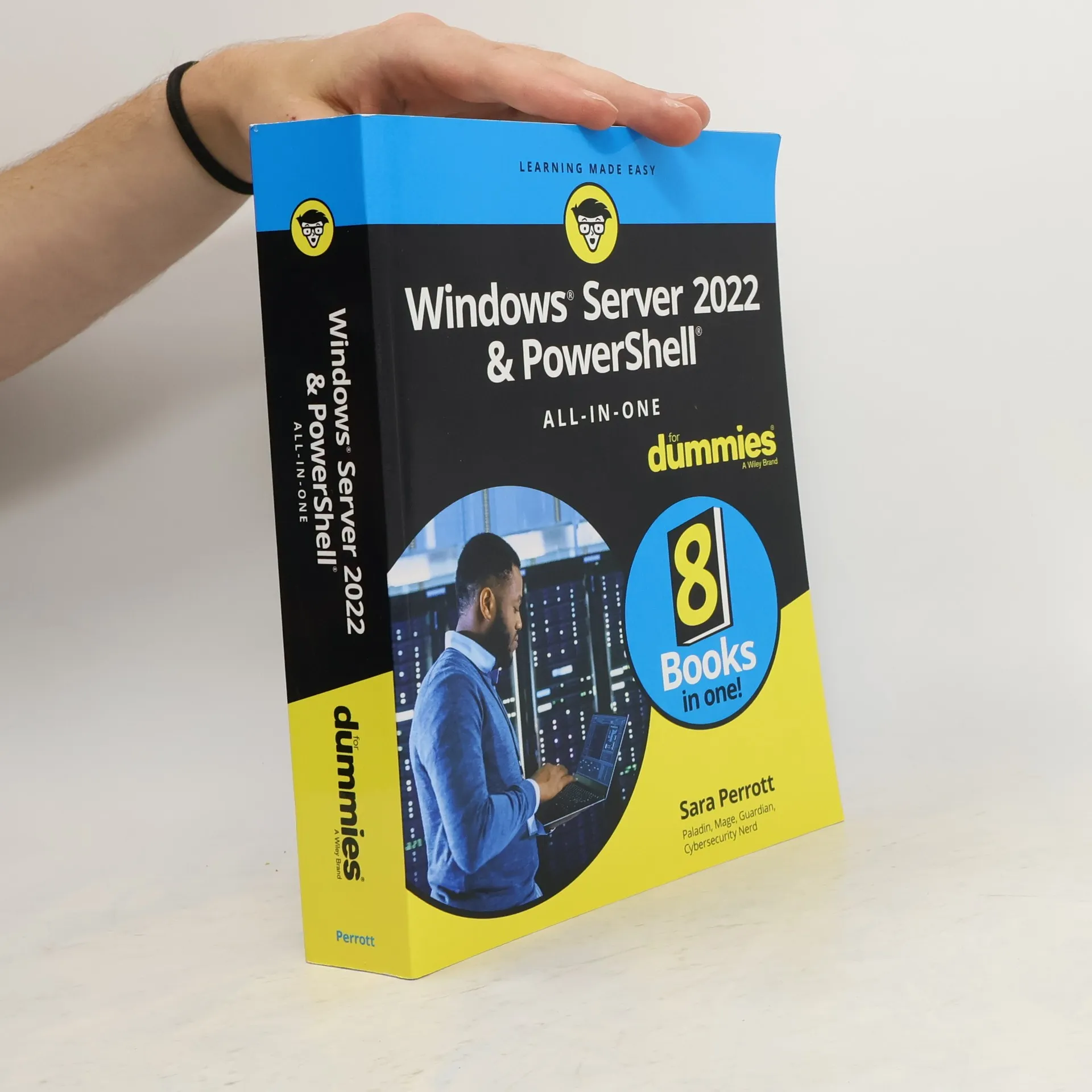 Windows Server 2022 & Powershell All-in-One For Dummies | Book | Paperback | Sara Perrott | EN