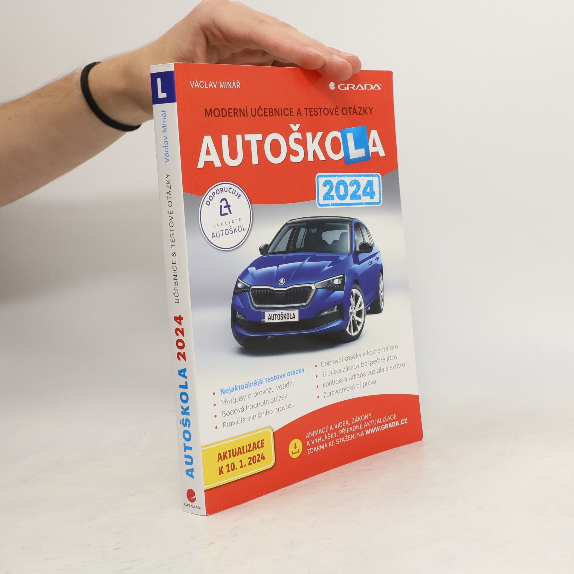 Václav Minář Autoškola 2024. Moderní učebnice a testové otázky