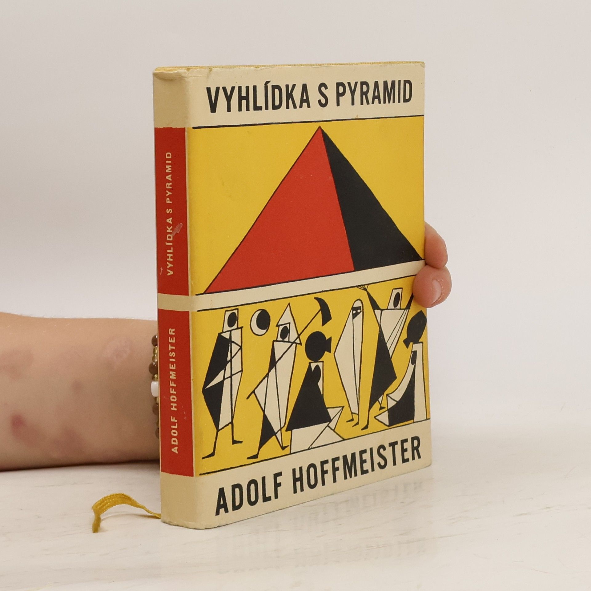 Adolf Hoffmeister Vyhlídka s pyramid
