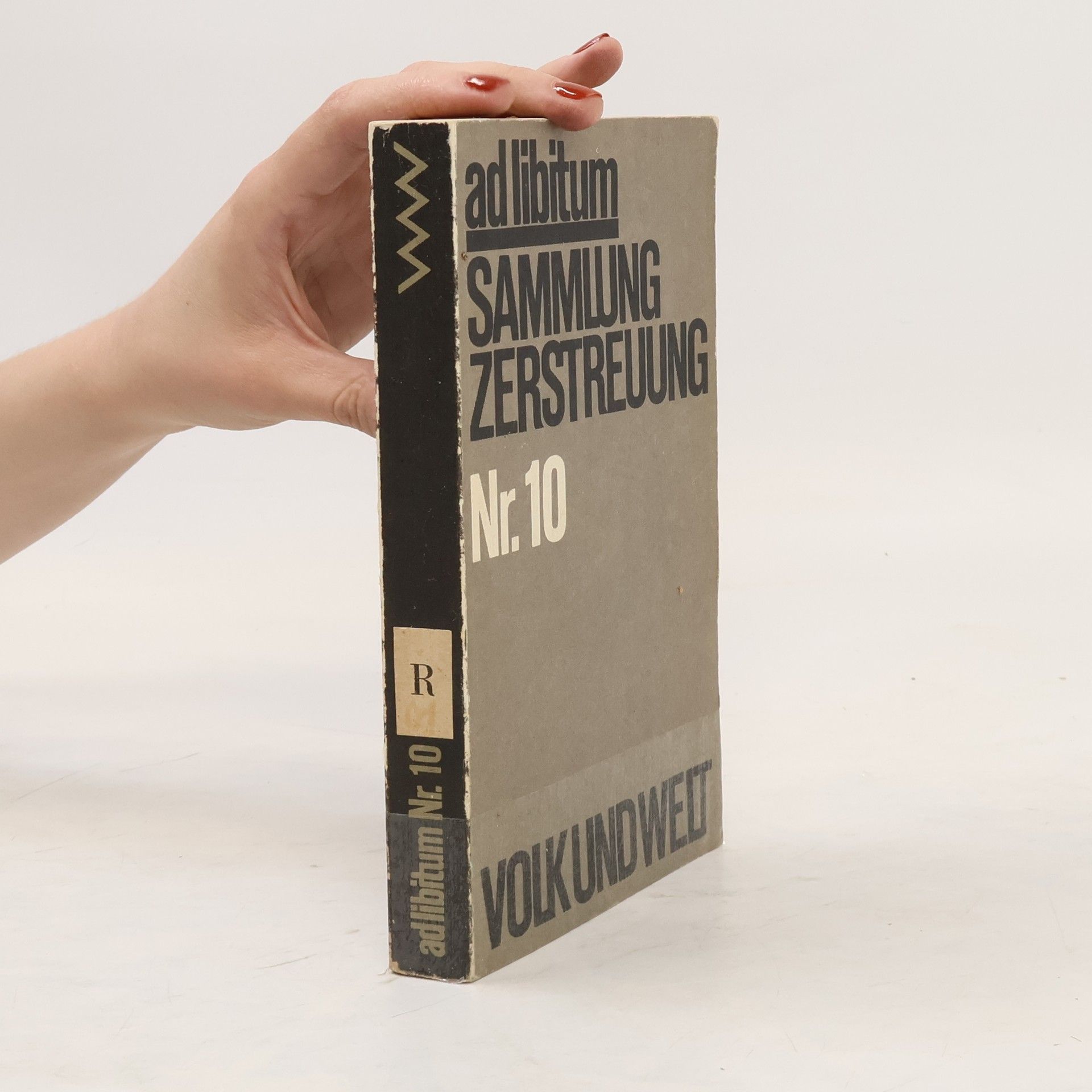 kolektiv Ad Libitum. Sammlung Zerstreuung 10