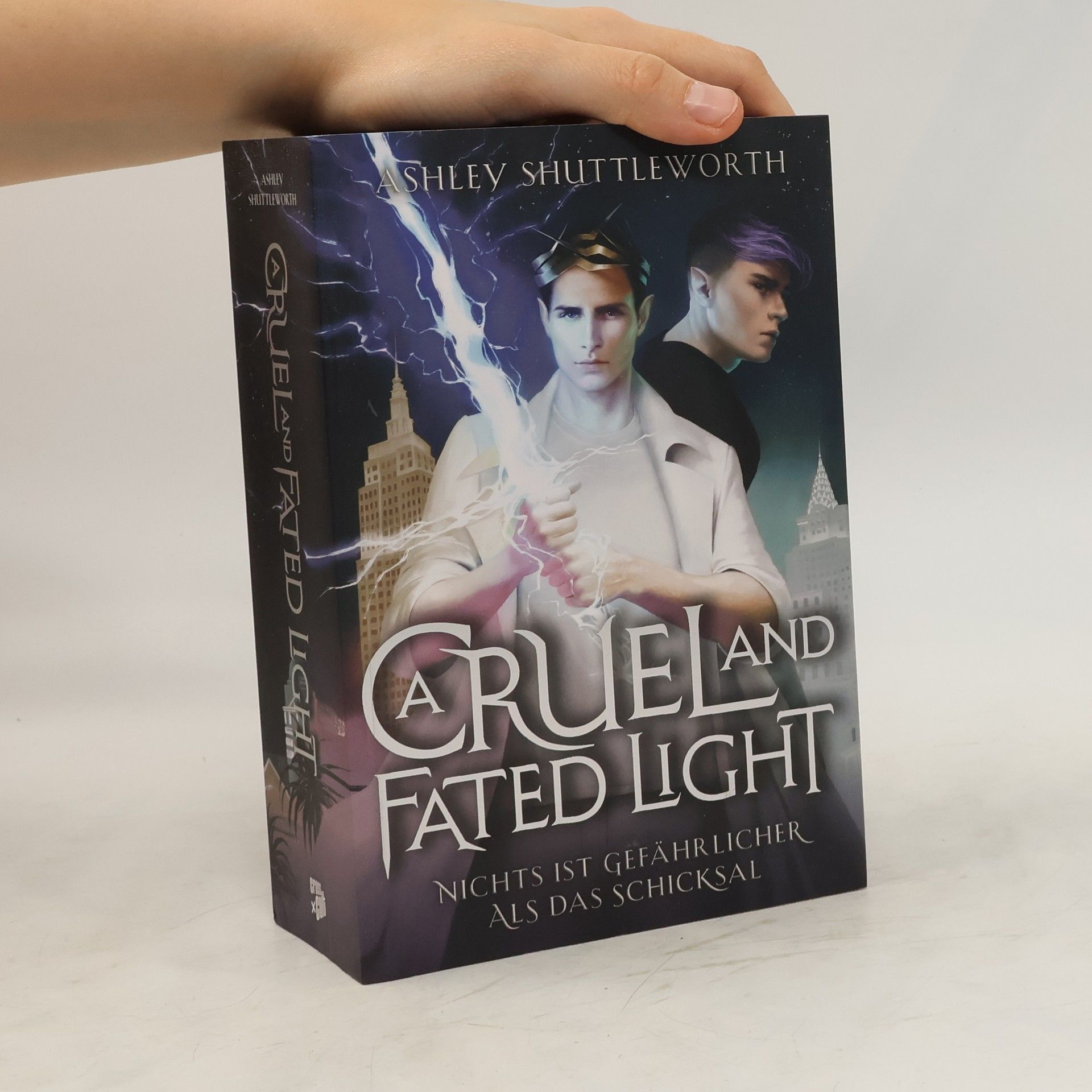 Ashley Shuttleworth Hollow Star Saga 2. A Cruel and Fated Light