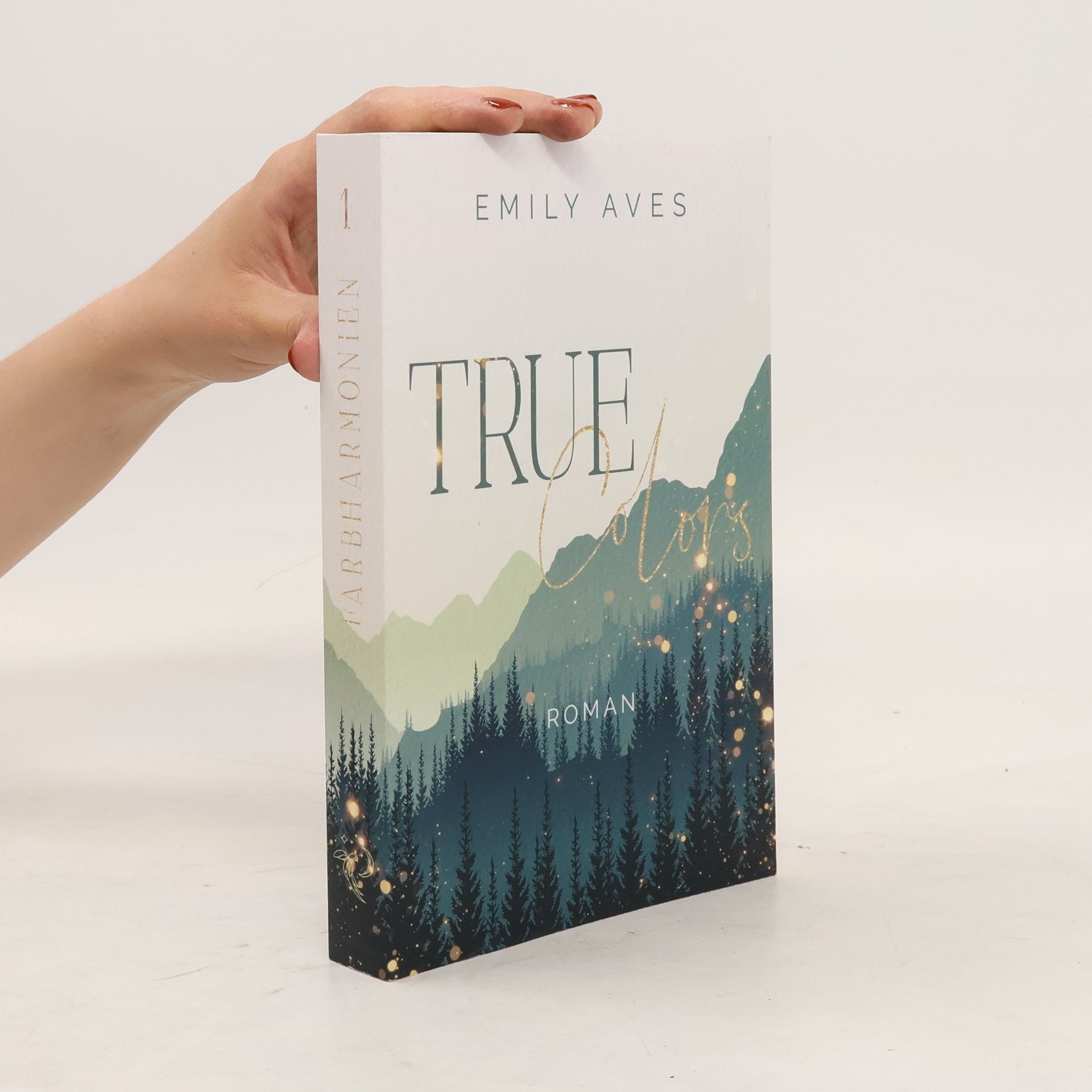 Emily Aves True Colors