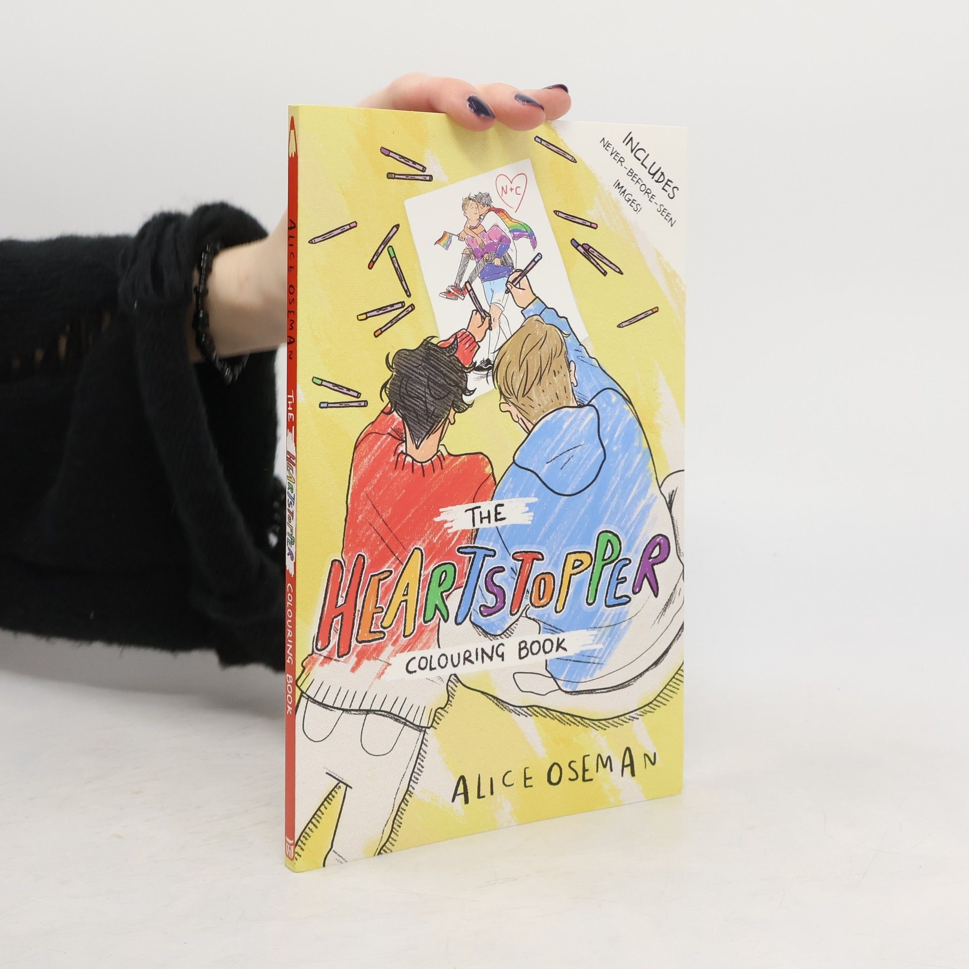 Alice Oseman The Heartstopper Colouring Book