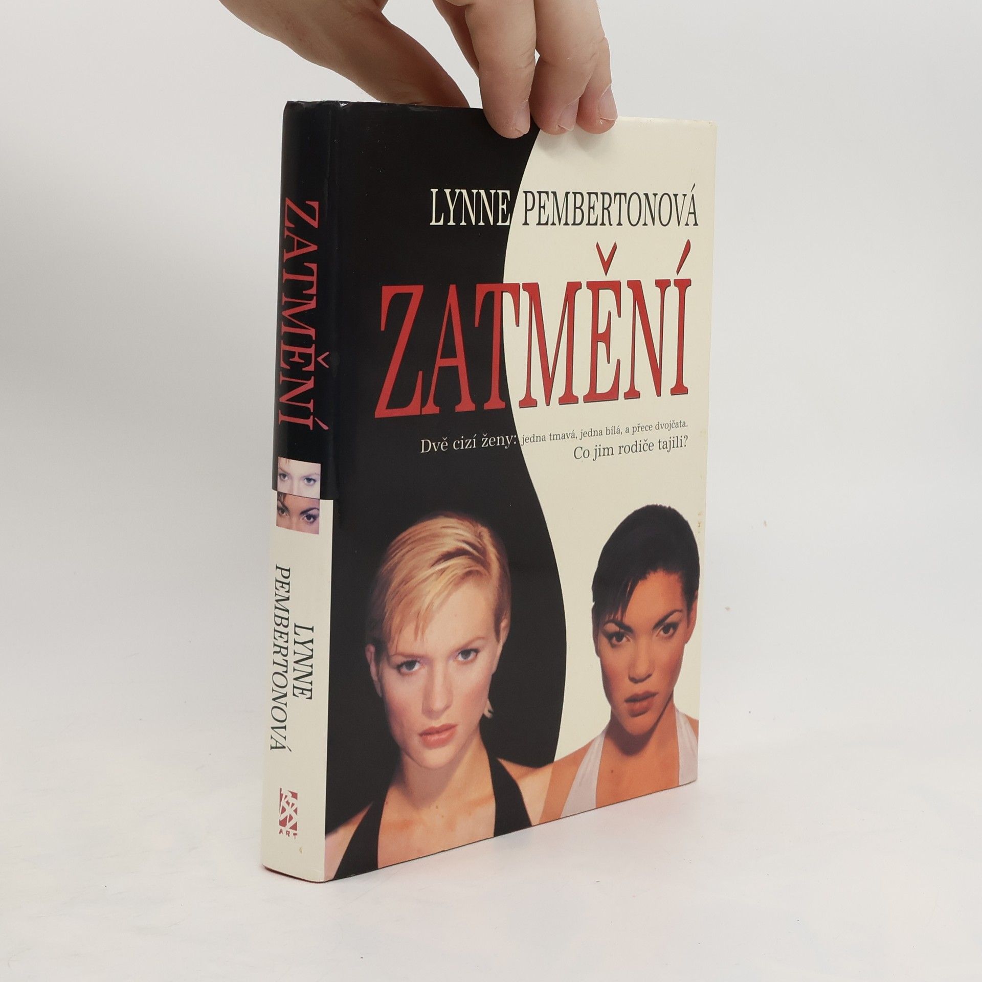 Lynne Pemberton Zatmění