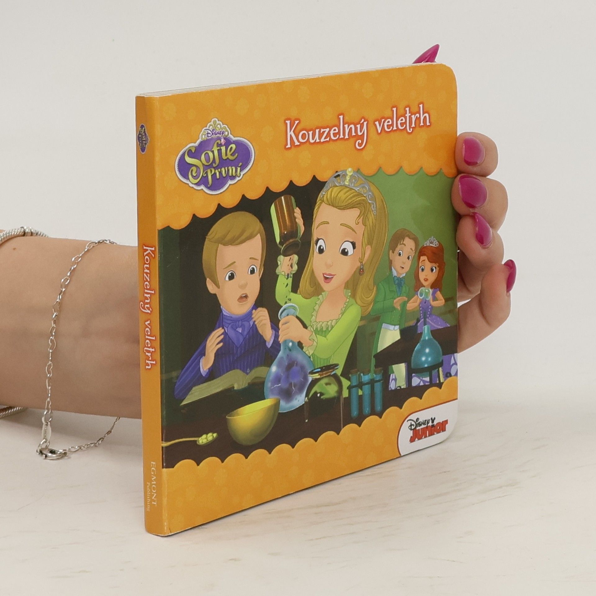 Kolektiv autorů Sofie první. Kouzelný veletrh.