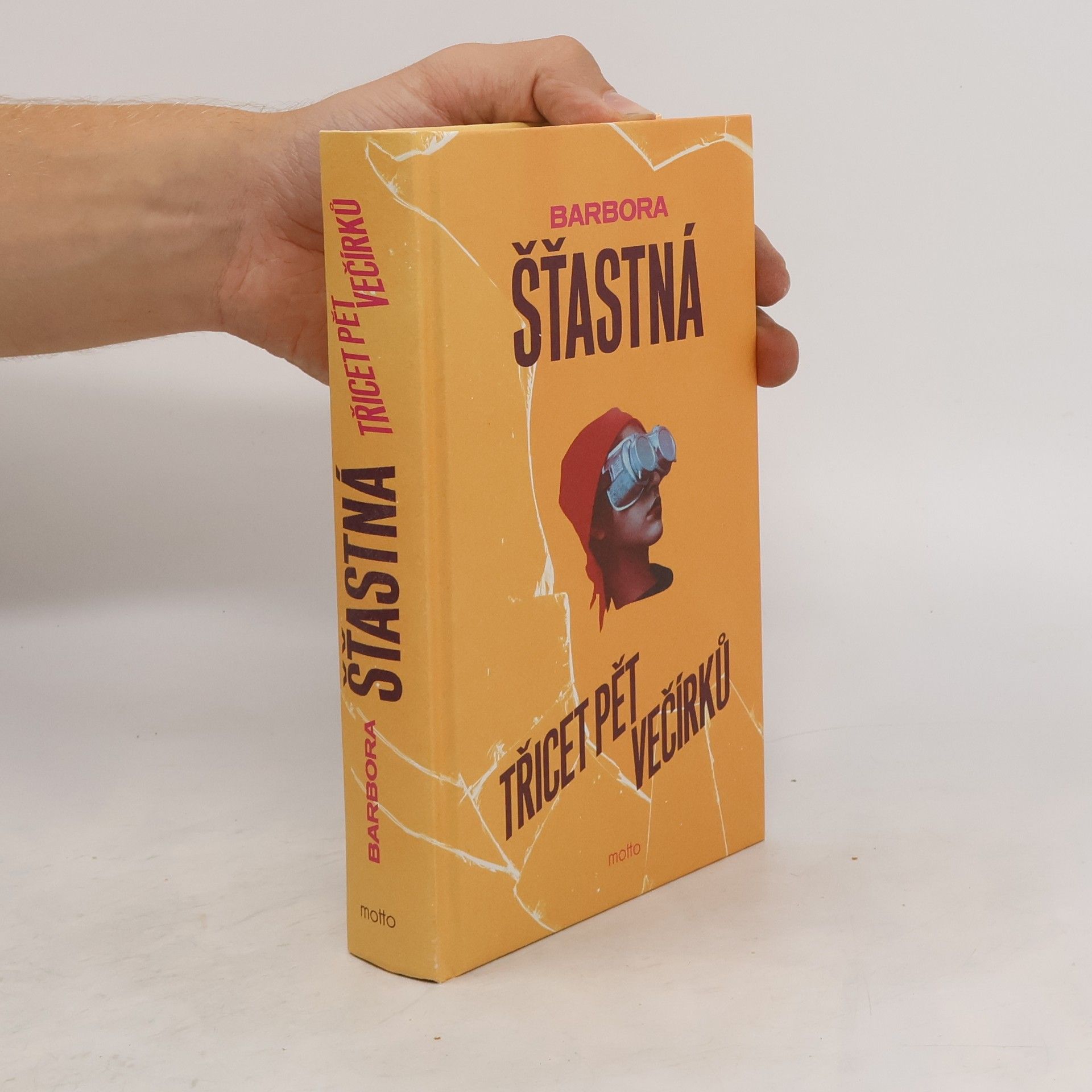 Barbora Šťastná Třicet pět večírků