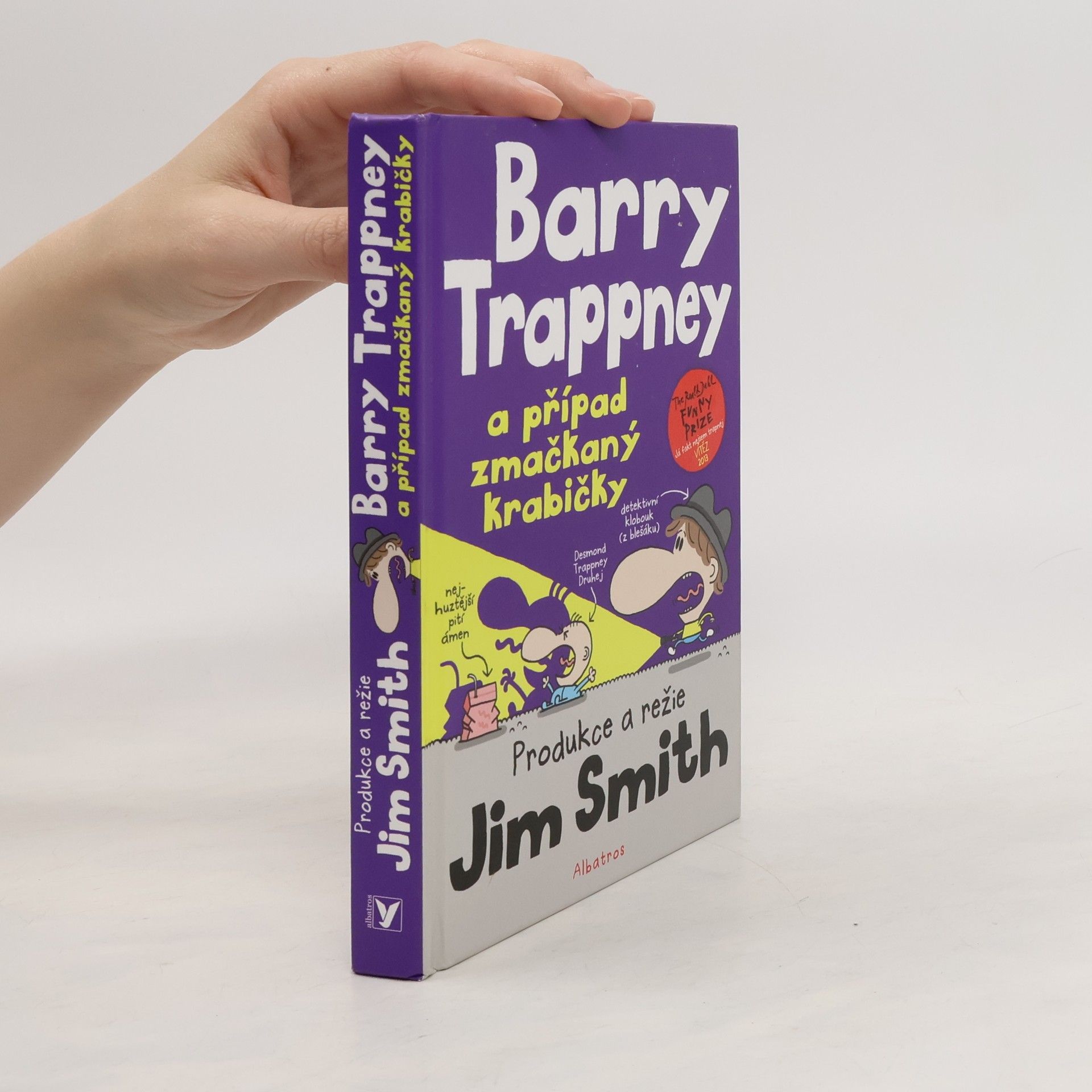 James Smith Barry Trappney a případ zmačkaný krabičky