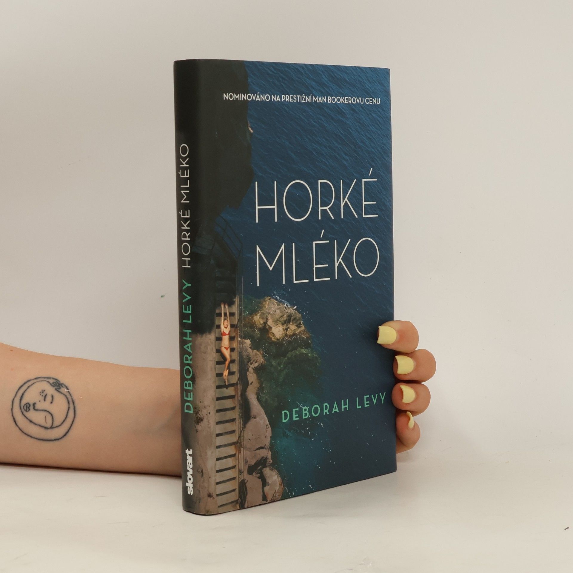 Deborah Levy Horké mléko