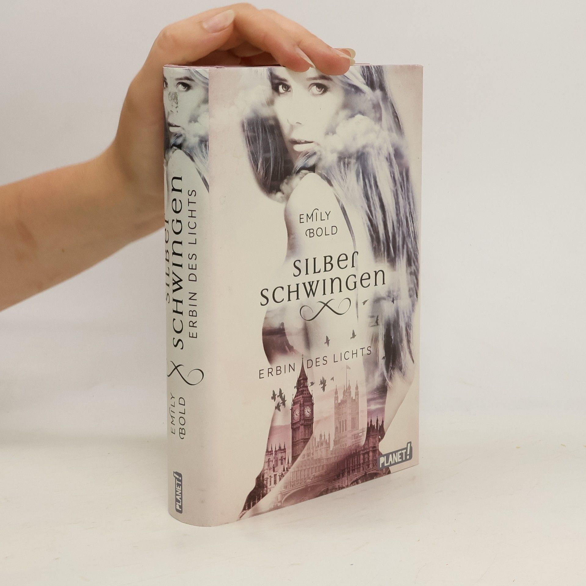 Emily Bold Silber Schwingen. Erbin des Lichts