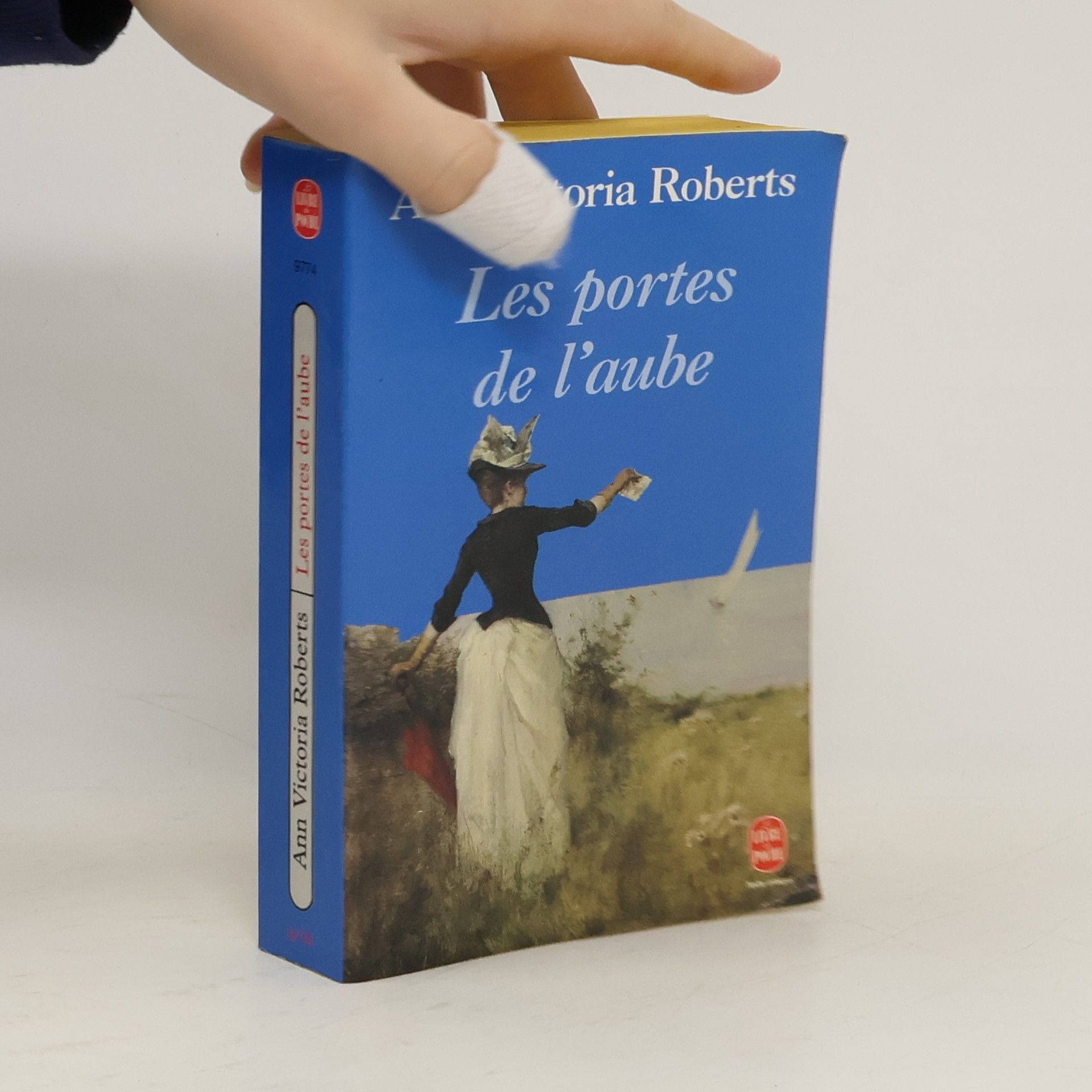 Ann Victoria Roberts Les portes de l'aube