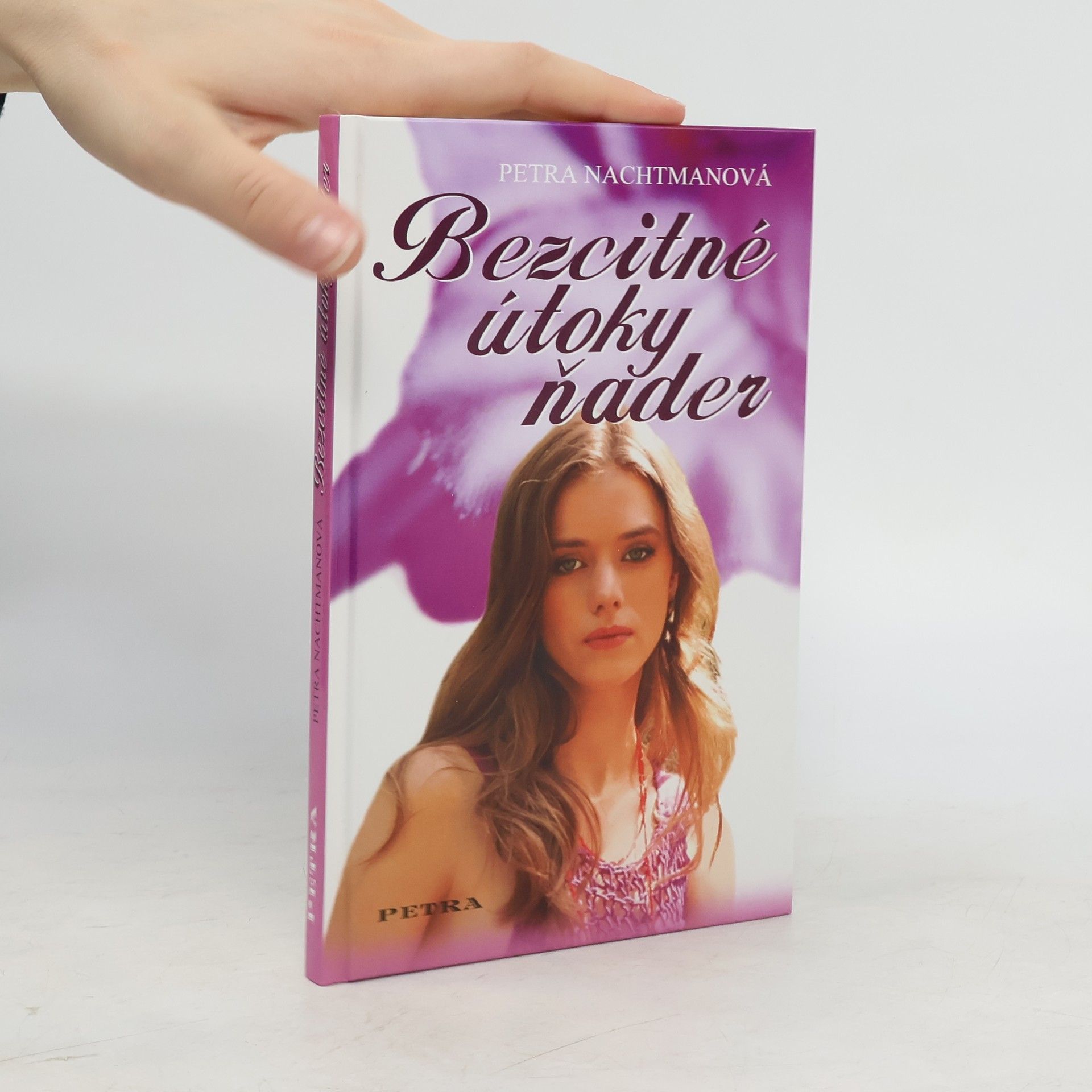 Petra Nachtmanová Bezcitné útoky ňader