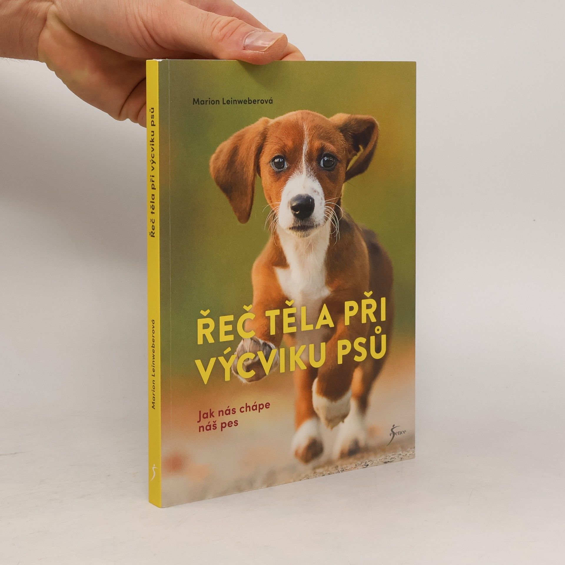 Marion Leinweber Řeč těla při výcviku psů : jak nás chápe náš pes