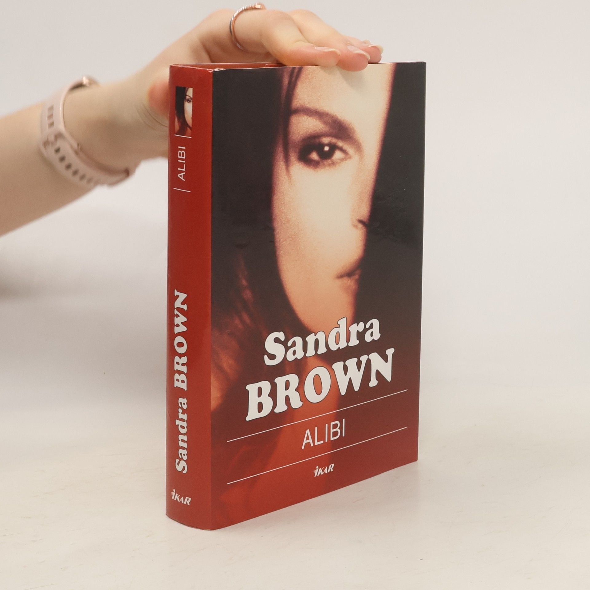 Sandra Brown Alibi
