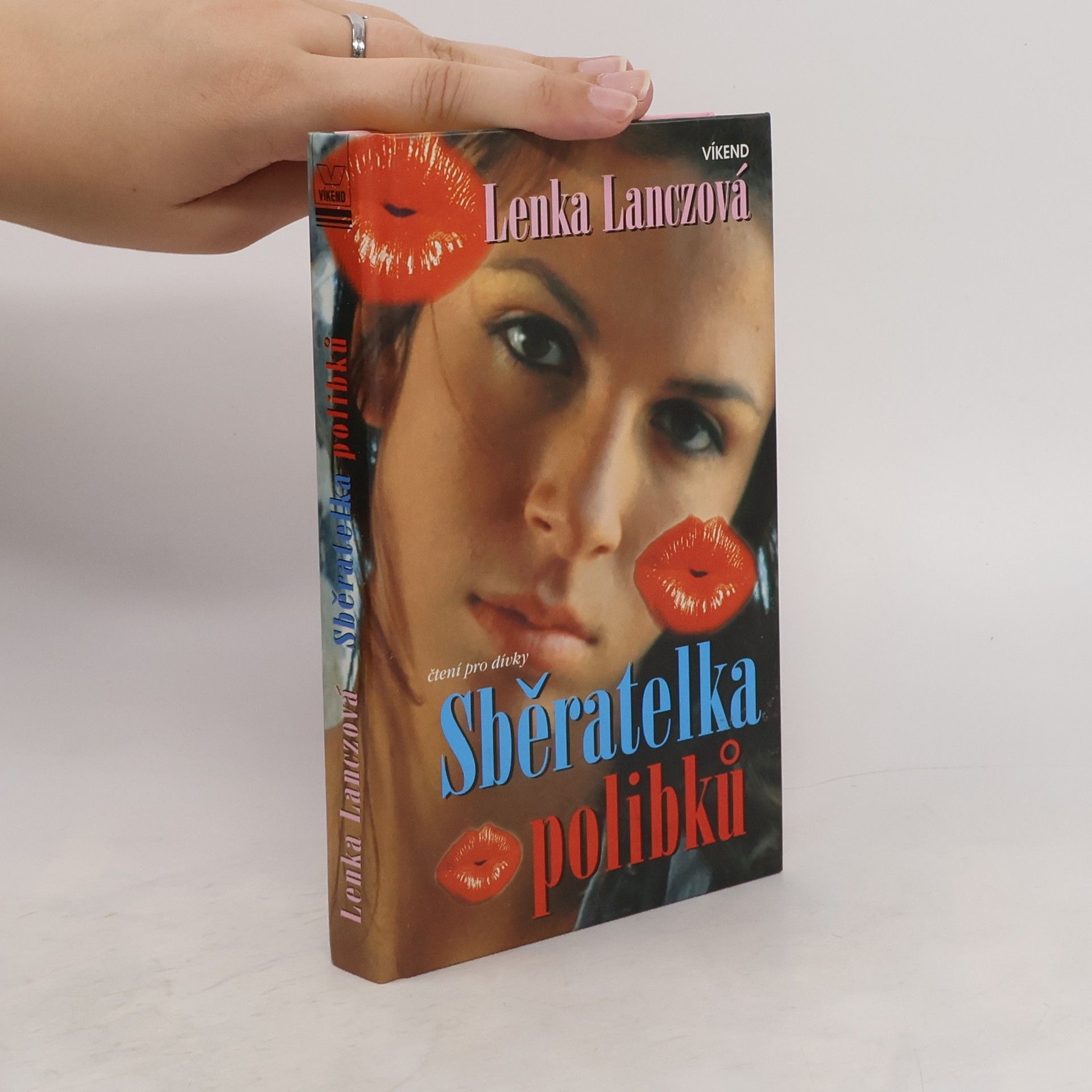 Lenka Lanczová Sběratelka polibků