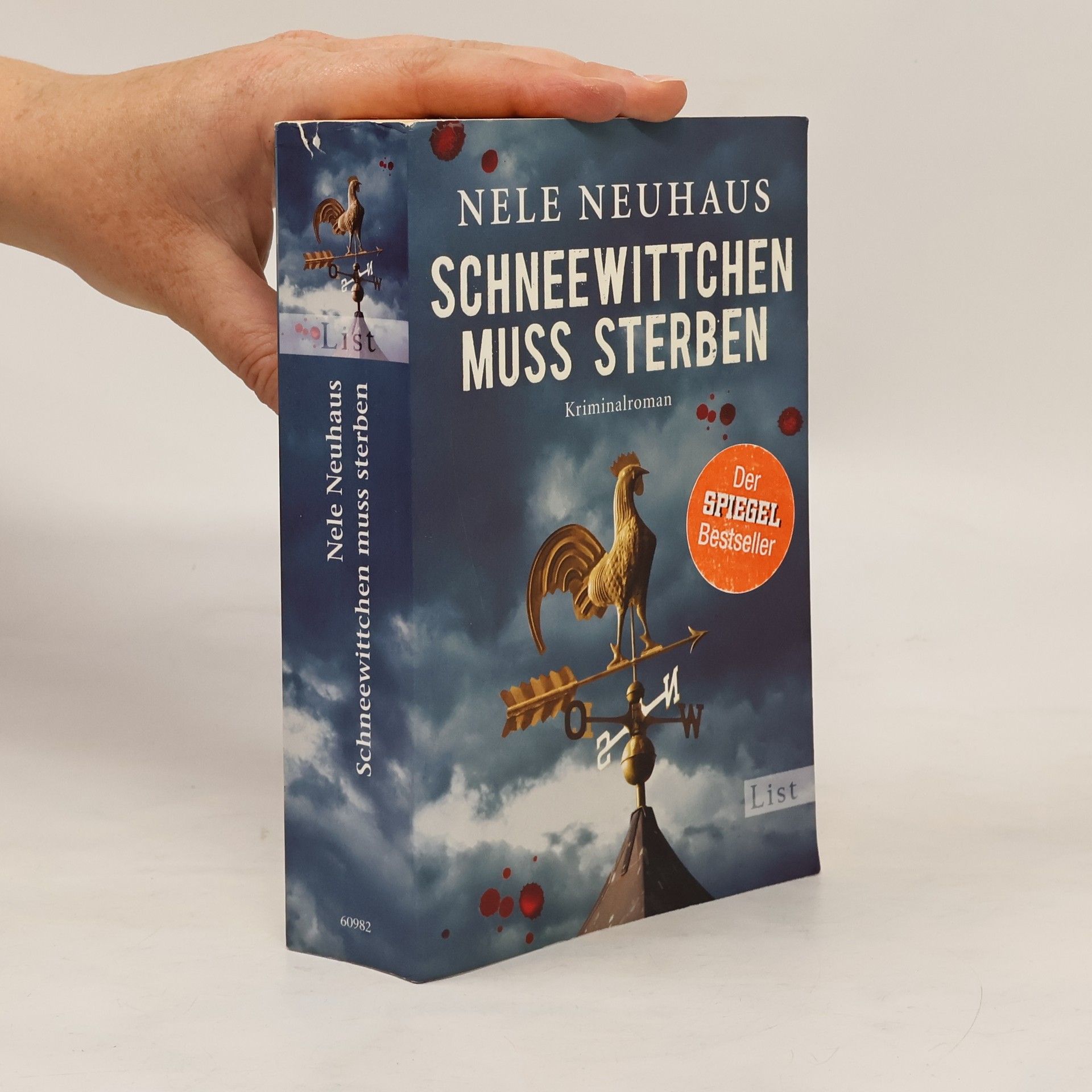 Nele Neuhaus Schneewittchen muss sterben : Kriminalroman