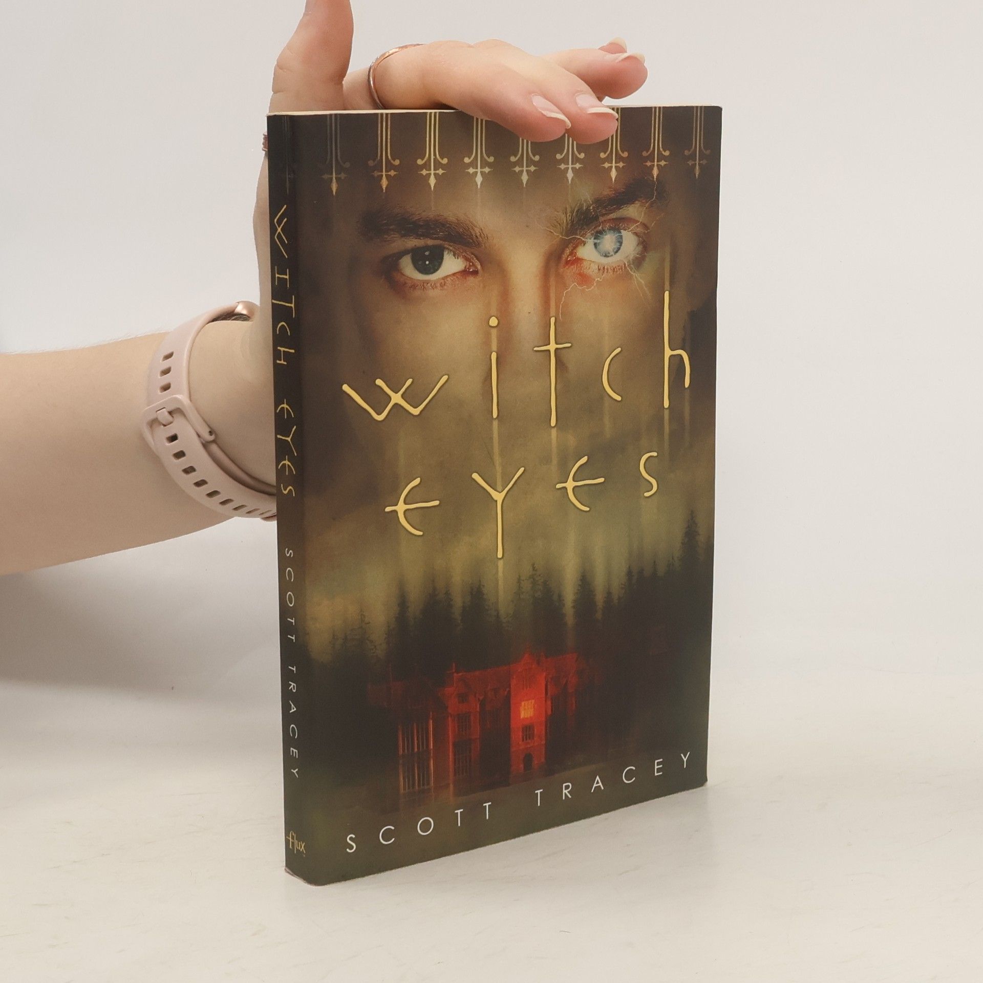 Scott Tracey Witch Eyes