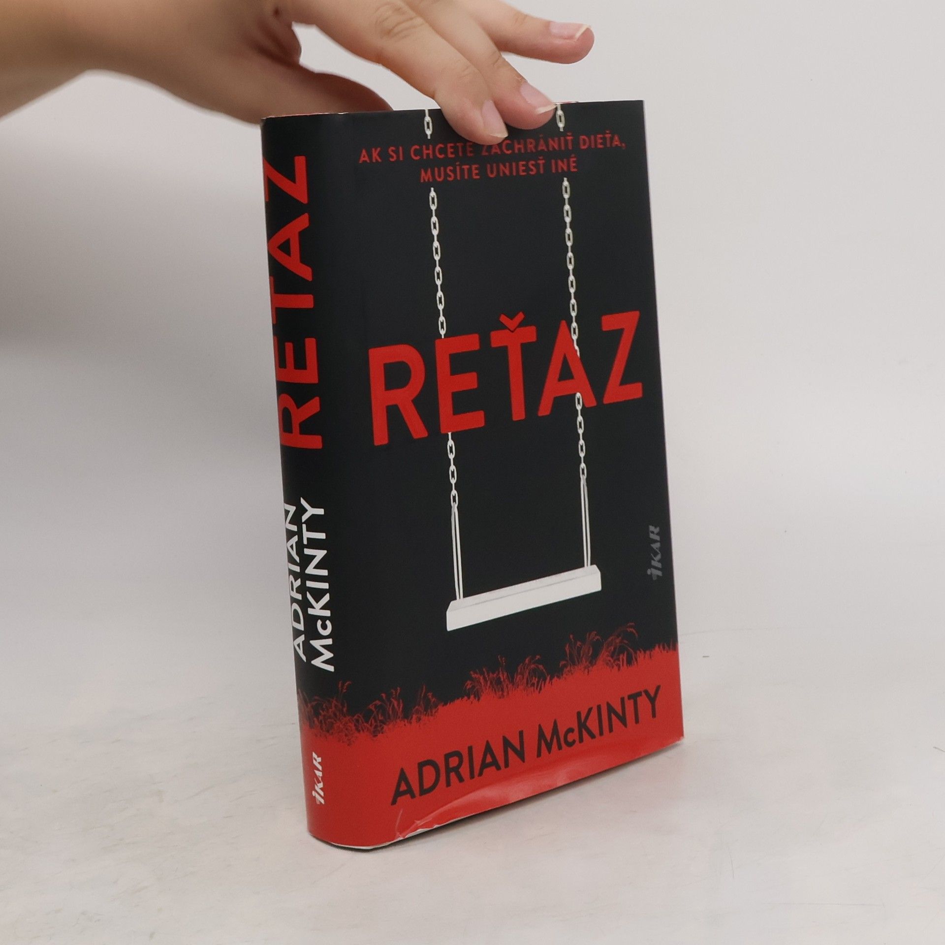 Adrian McKinty Reťaz