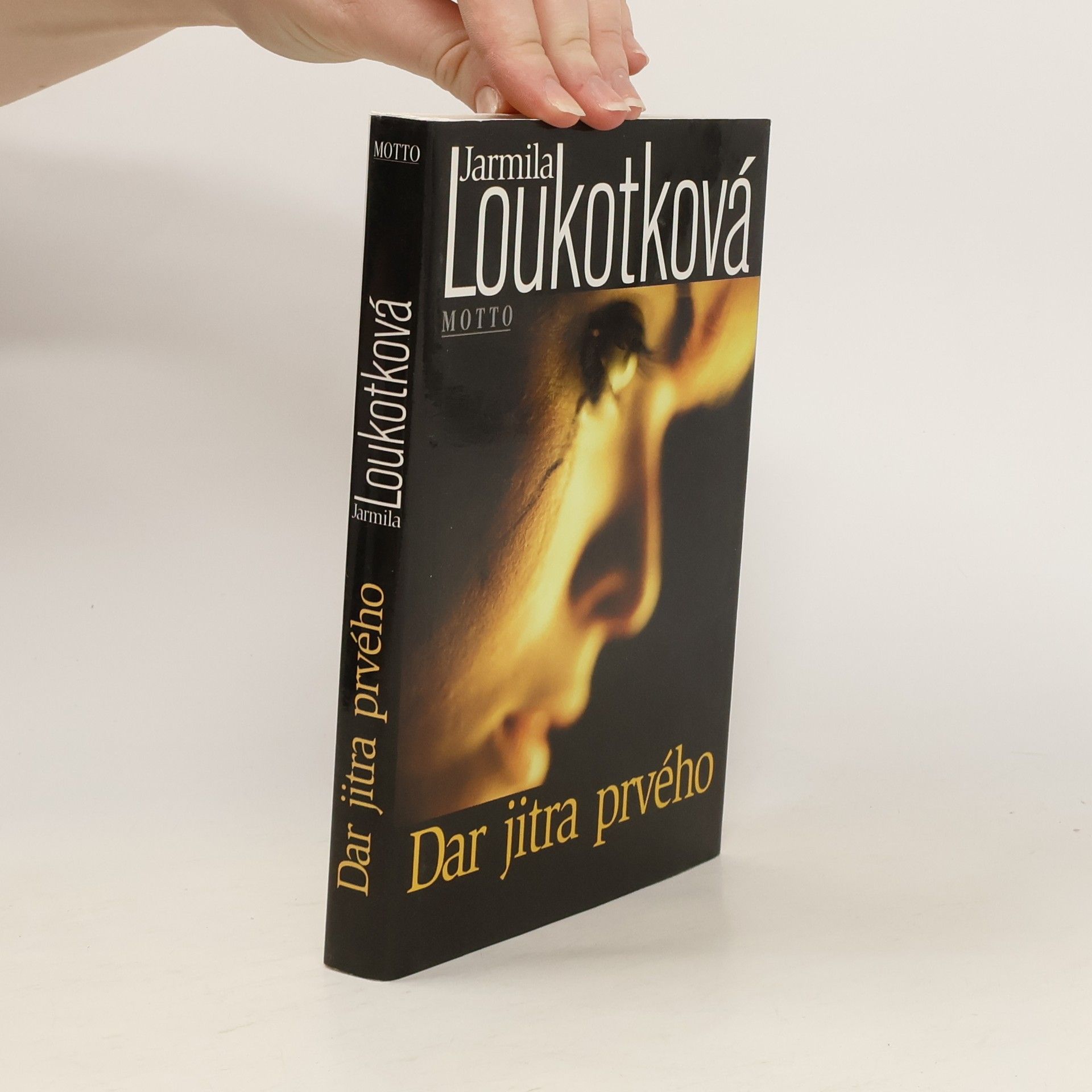 Jarmila Loukotková Dar jitra prvého