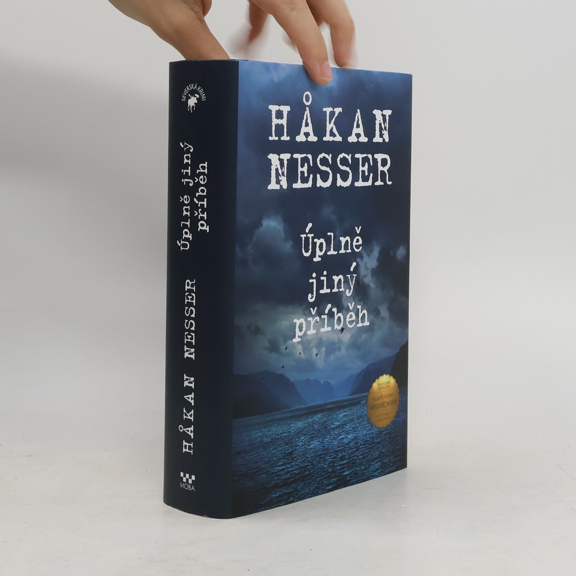 Hakan Nesser Úplně jiný příběh