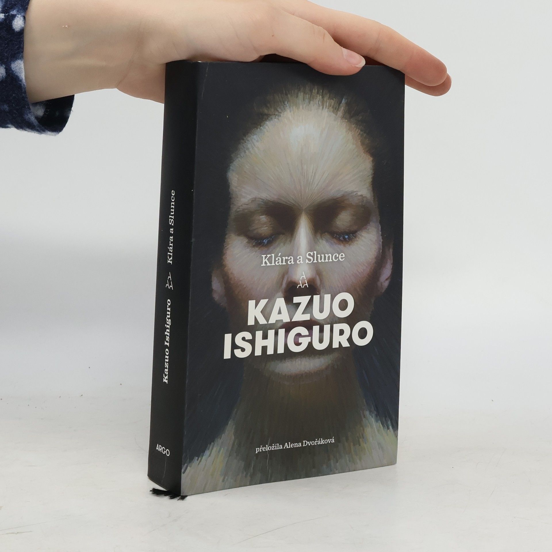 Kazuo Ishiguro Klára a Slunce