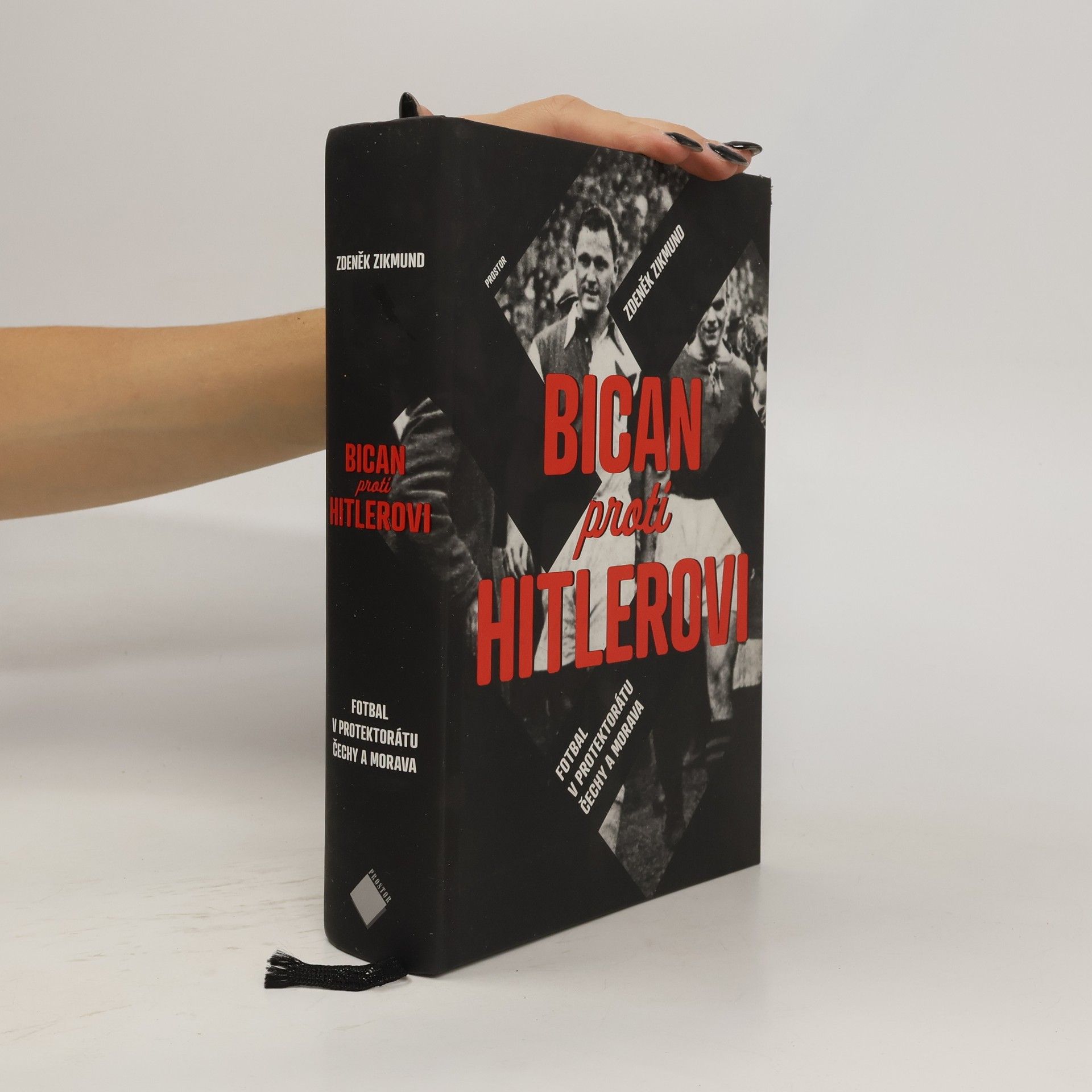 Zdeněk Zikmund Bican proti Hitlerovi. Fotbal v Protektorátu Čechy a Morava.