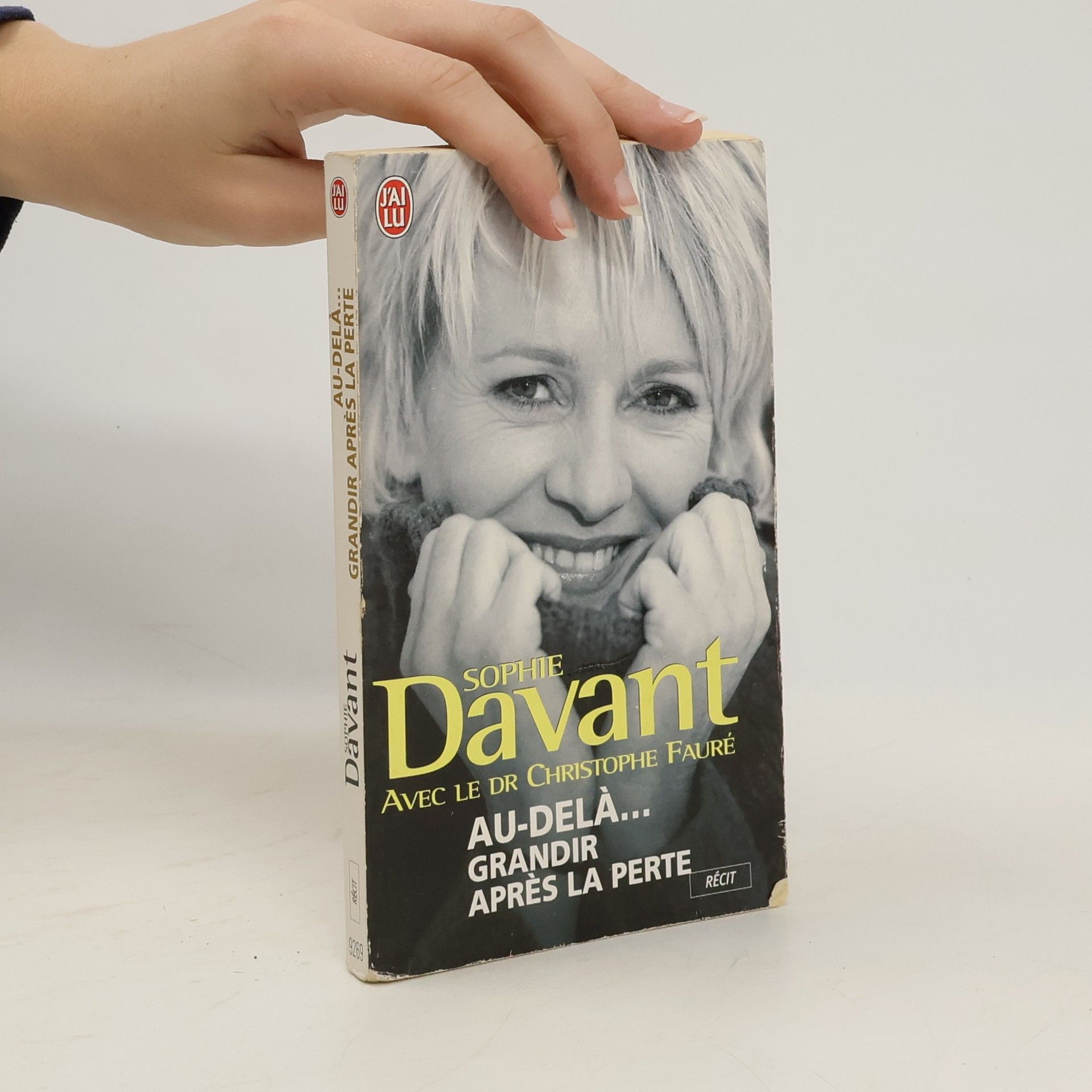 Sophie Davant Au-delà...