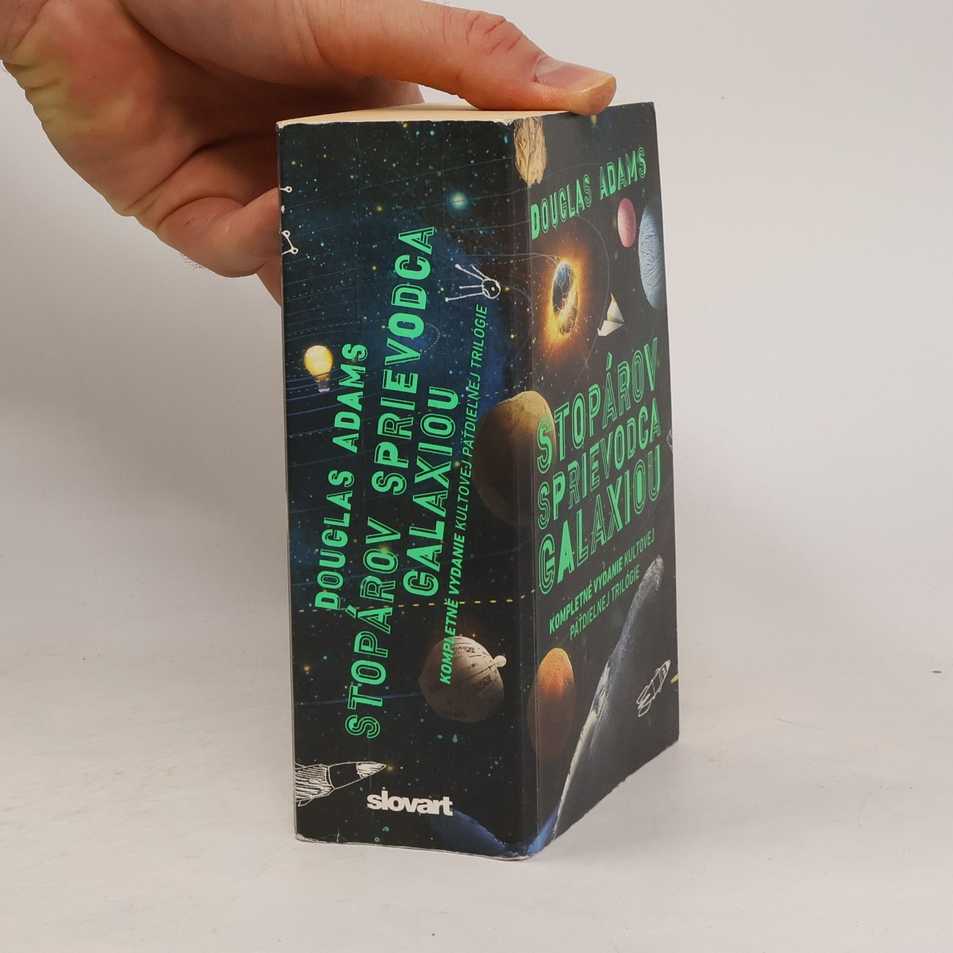 Douglas Adams Stopárov sprievodca galaxiou