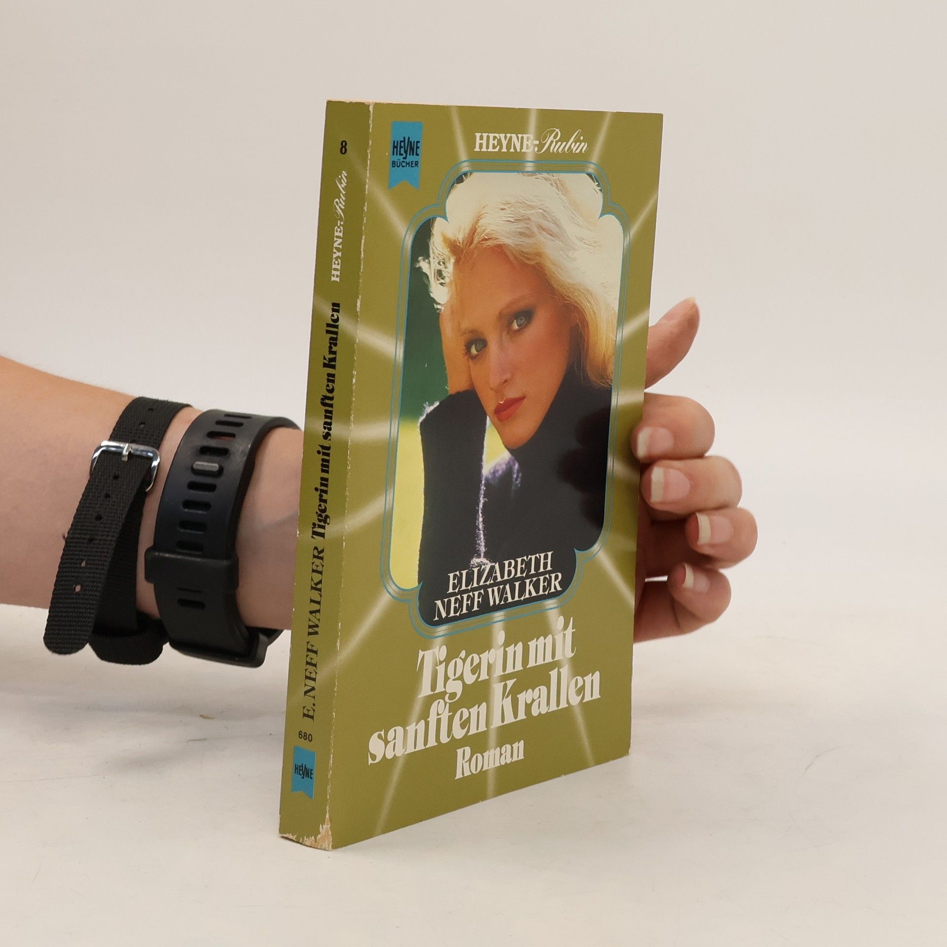 Elizabeth Neff Walker Tigerin mit sanften Krallen