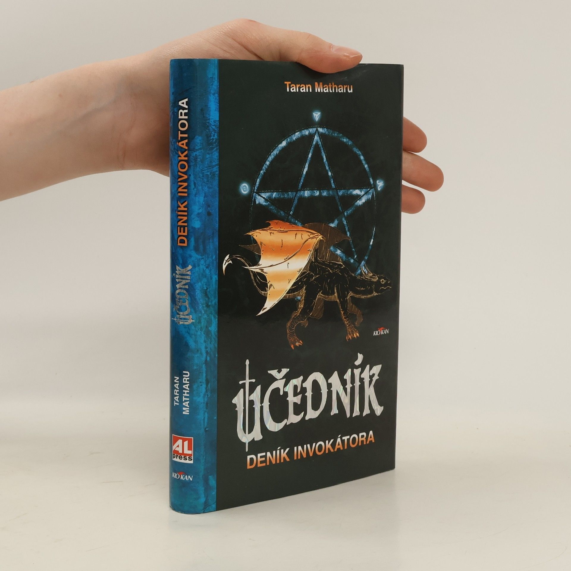 Taran Matharu Učedník. Deník invokátora