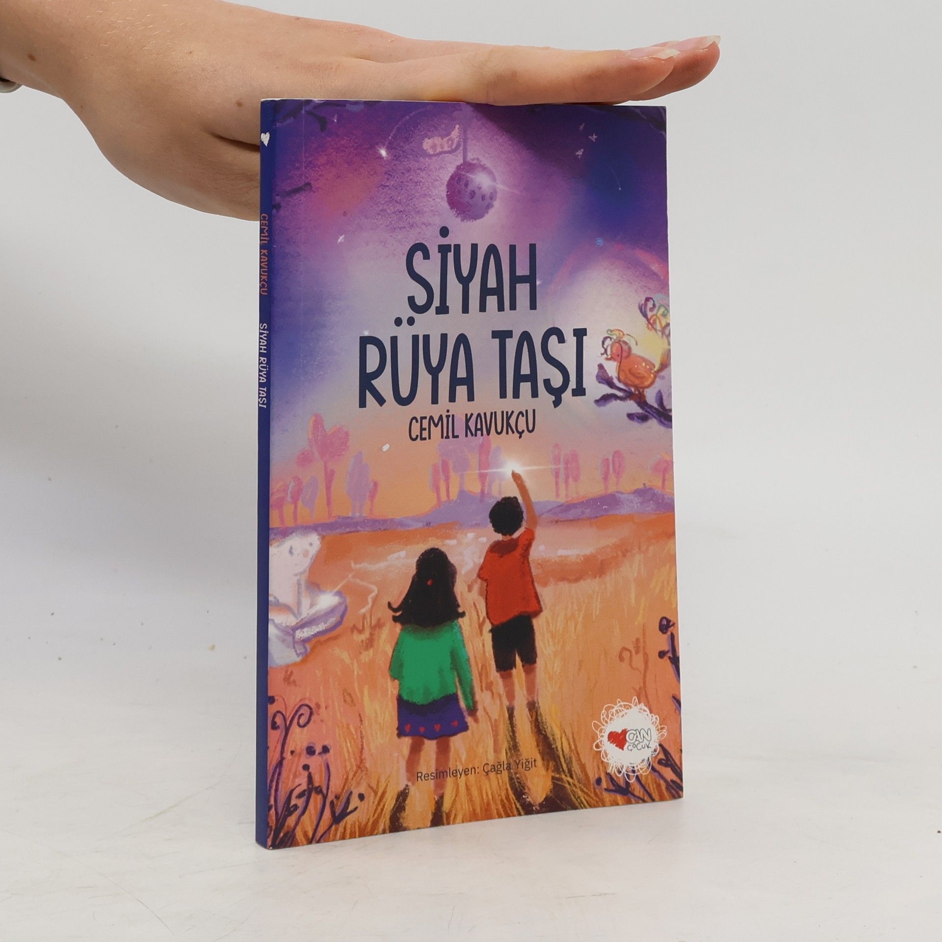Cemil Kavukçu Siyah Rüya Tasi