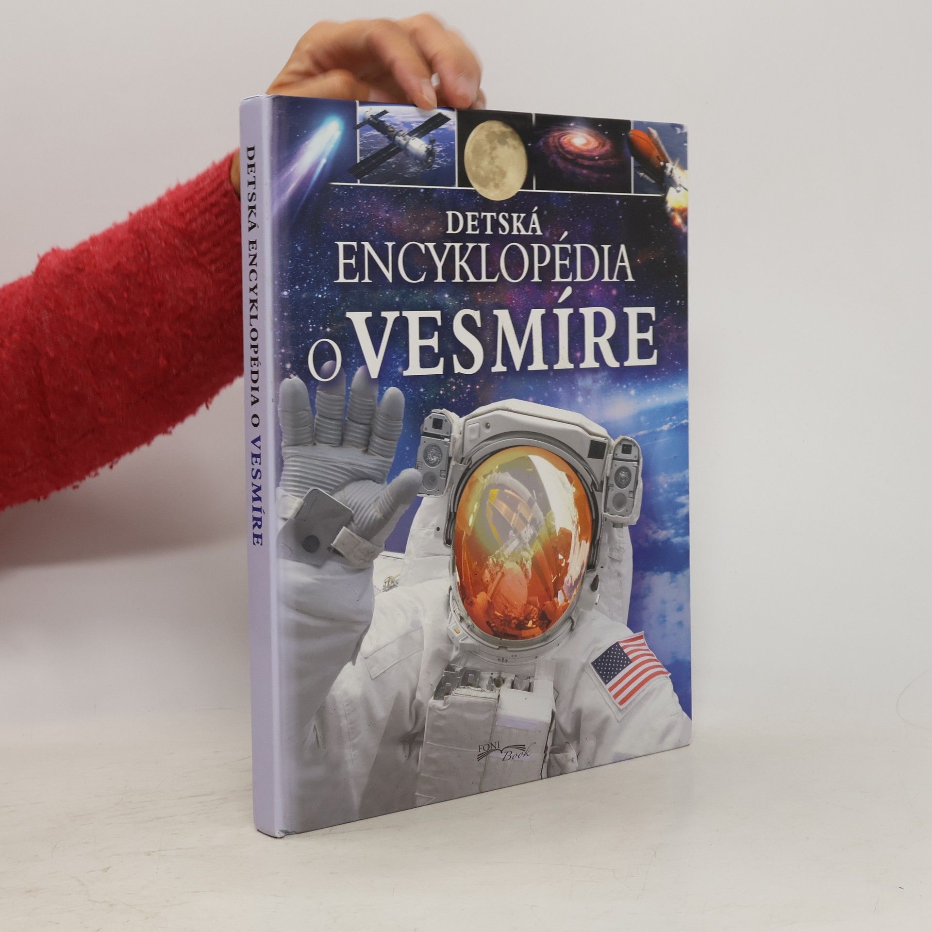 kolektiv Detská encyklopédia o vesmíre