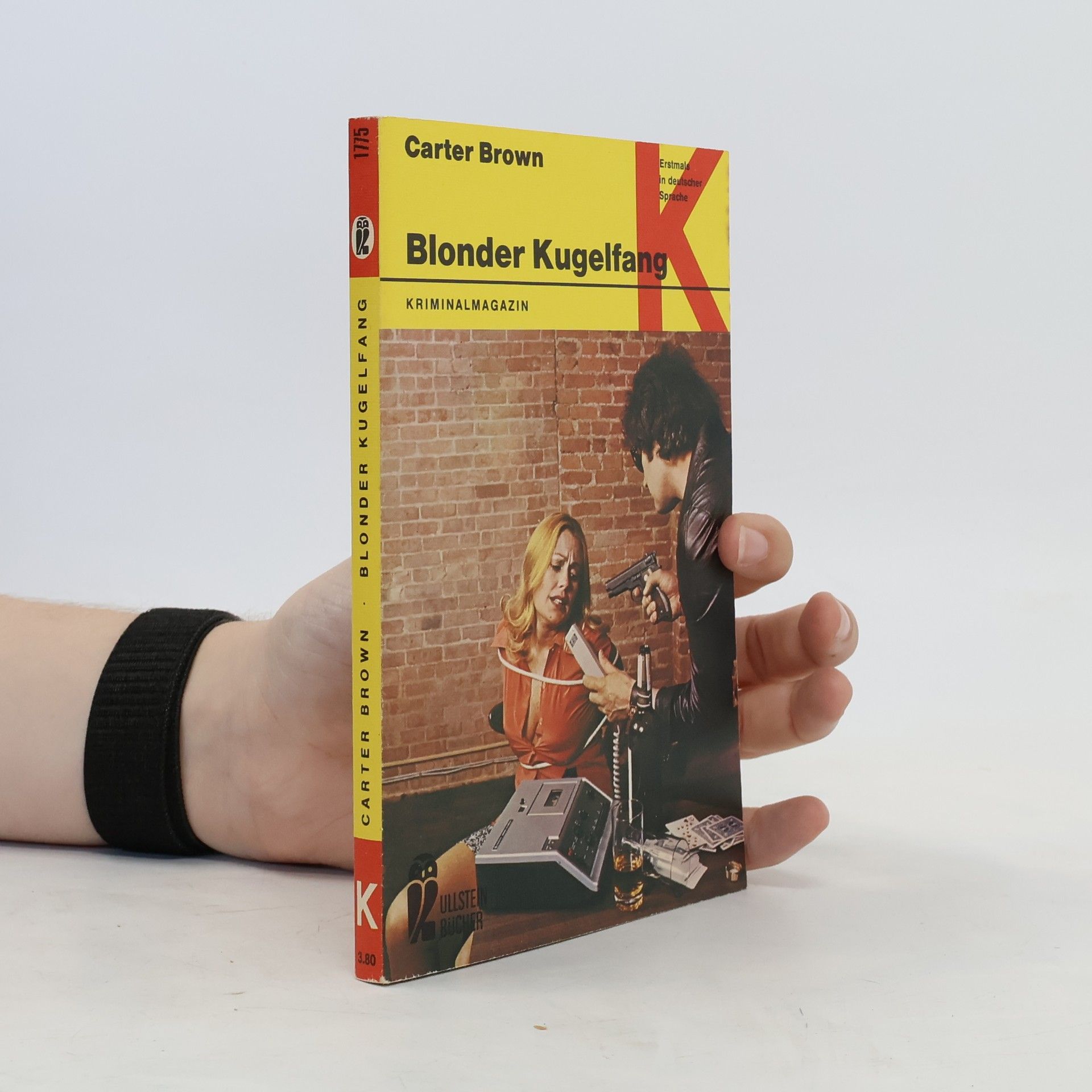 Carter Brown Blonder Kugelfang