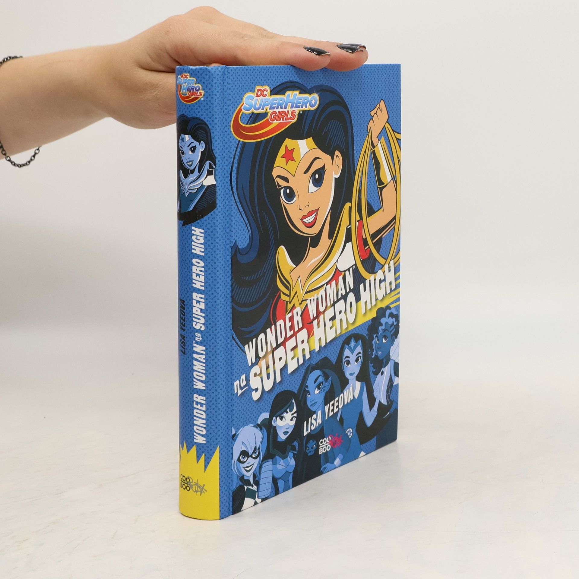 Lisa Yee Wonder Woman na Super Hero High