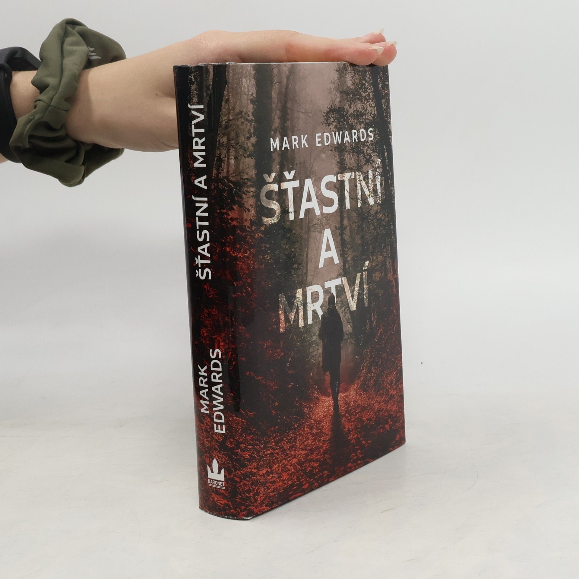 Mark Edwards Šťastní a mrtví