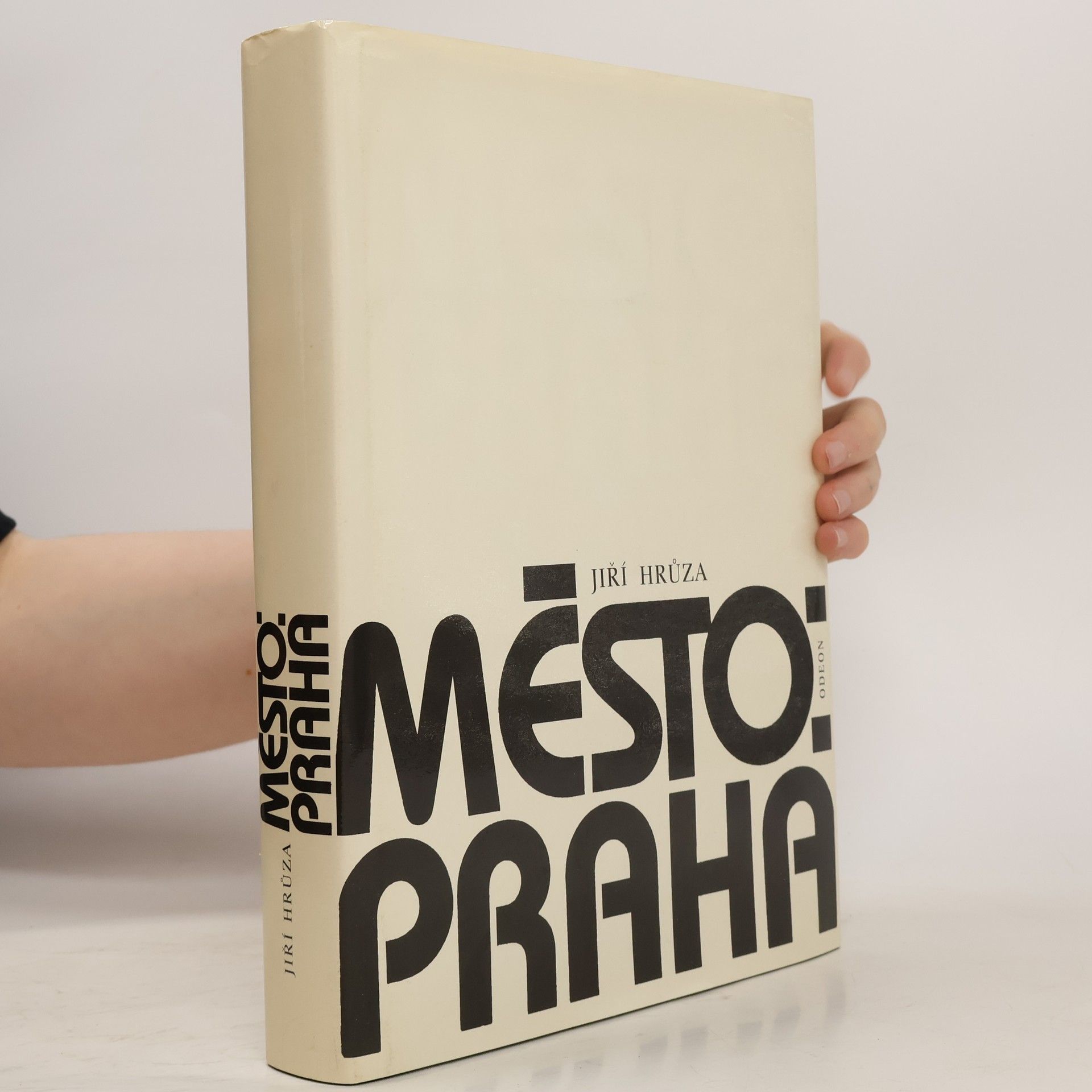 Jiří Hrůza Město. Praha