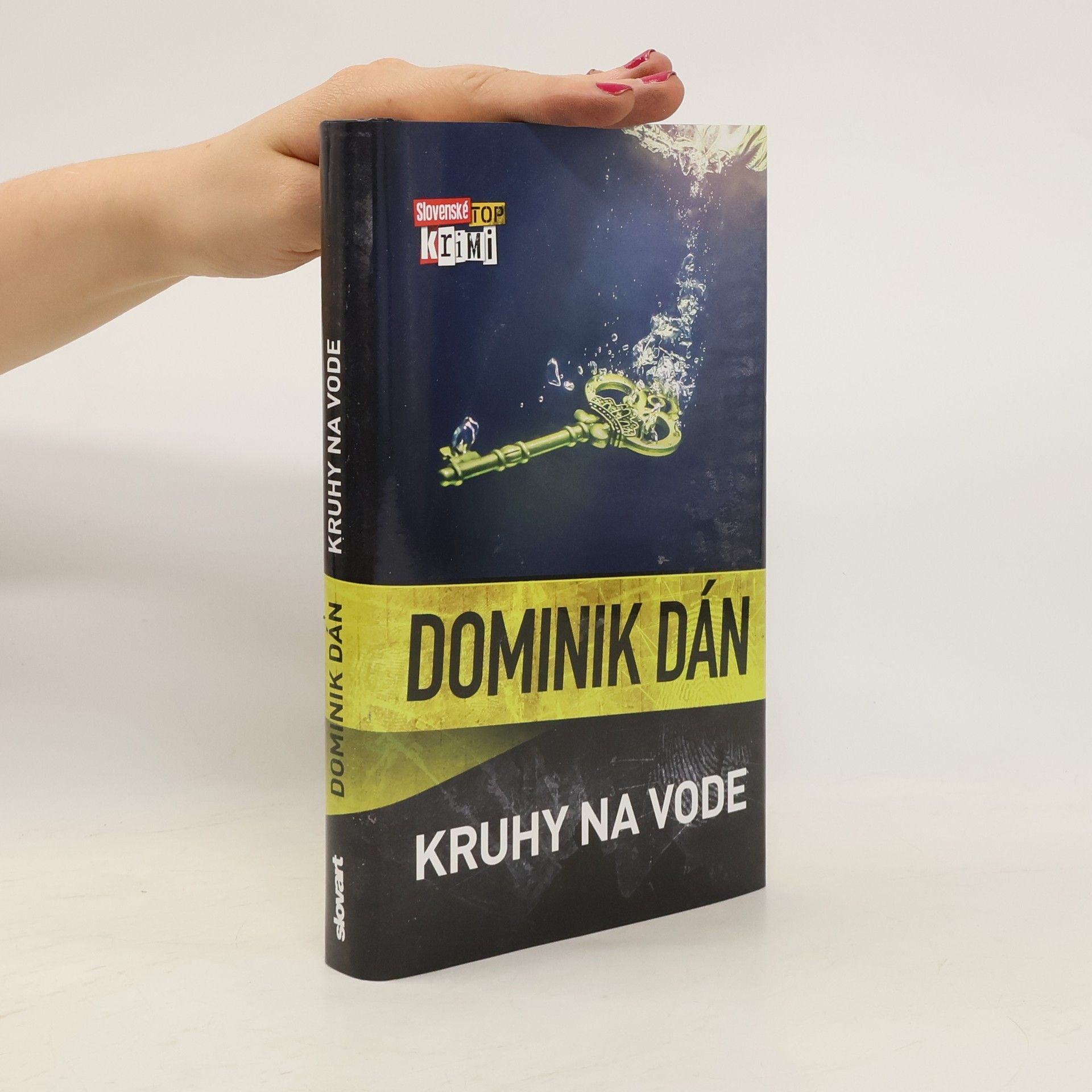 Dominik Dán Kruhy na vode