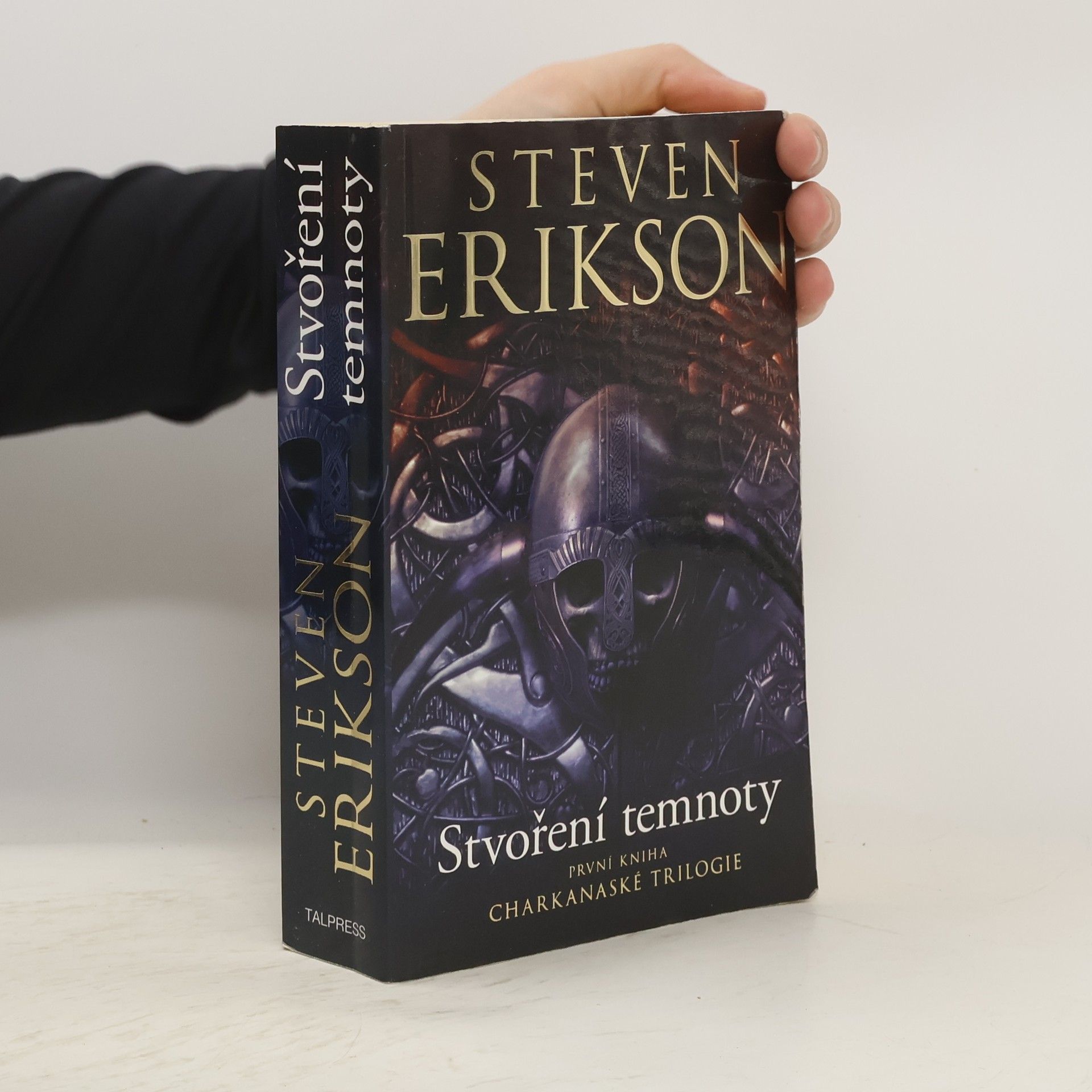 Steven Erikson Stvoření temnoty