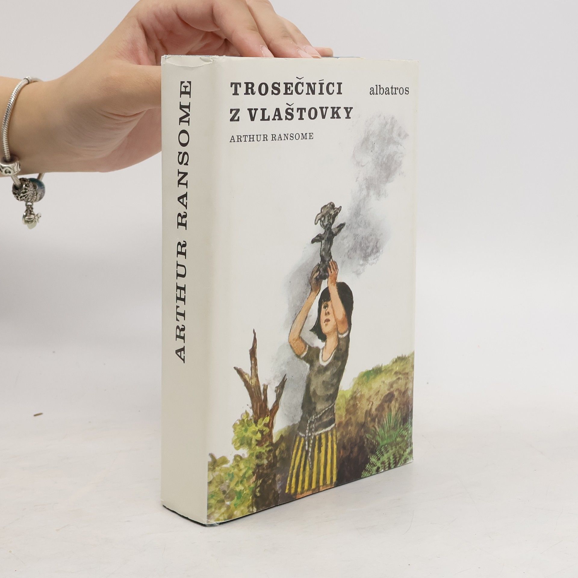 Arthur Ransome Trosečníci z Vlaštovky